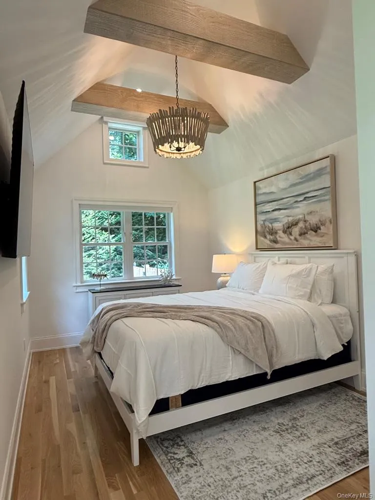 17C Basket Neck Lane, Southampton, NY, 3 Bedroom Bedrooms, 5 Room Rooms,3 BathroomBathrooms,Residential Lease,For Rent,Basket Neck Lane,0,961793 17C Basket Neck Lane, Southampton, NY, 3 Bedroom Bedrooms, 5 Room Rooms,3 BathroomBathrooms,Residential Lease,For Rent,Basket Neck Lane,0,961793