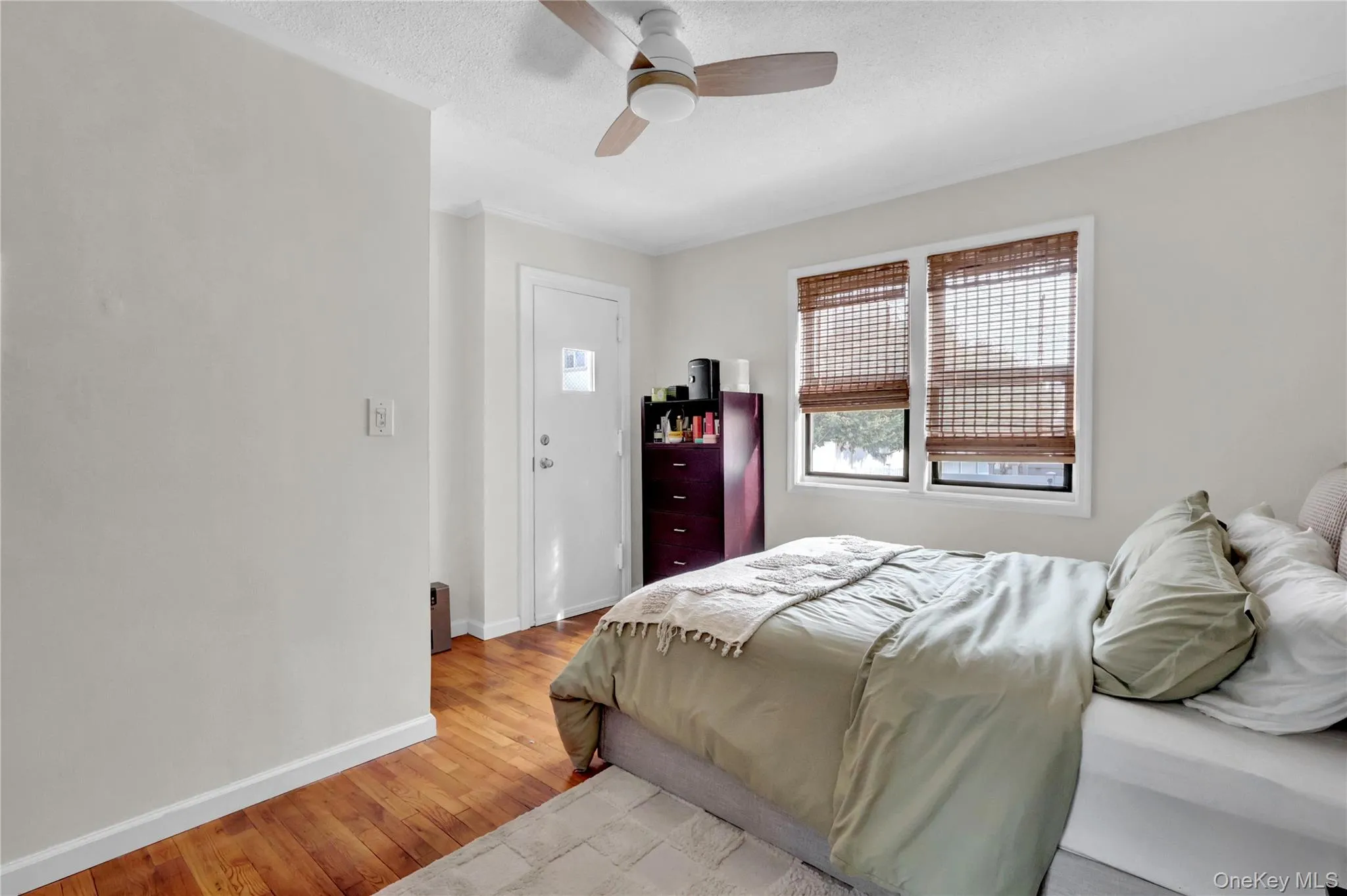 65 Broadway, Long Beach, NY, 1 Bedroom Bedrooms, 3 Rooms Rooms,1 BathroomBathrooms,Residential,For Rent,Broadway,0,961797 65 Broadway, Long Beach, NY, 1 Bedroom Bedrooms, 3 Rooms Rooms,1 BathroomBathrooms,Residential,For Rent,Broadway,0,961797
