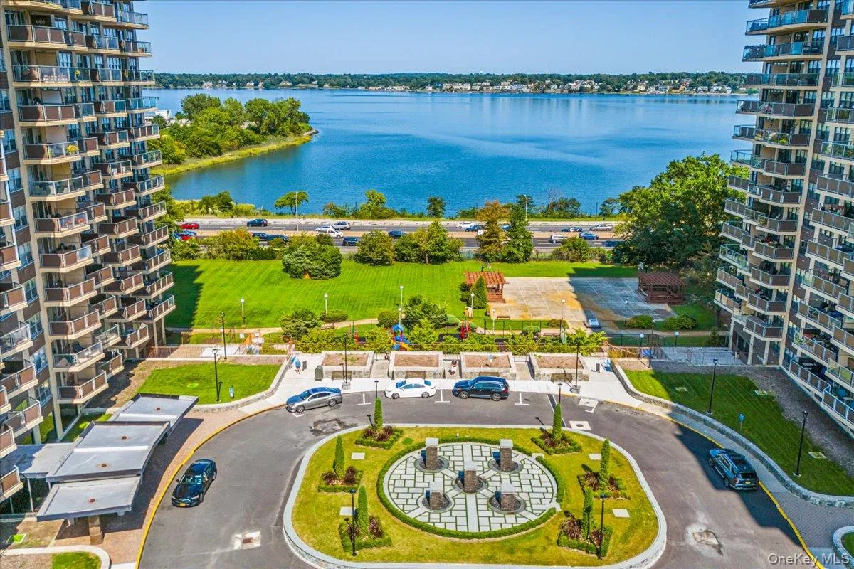 17-85 215th Street, New York, NY, 1 Bedroom Bedrooms, 3 Rooms Rooms,1 BathroomBathrooms,Residential Lease,For Rent,215th,0,961809 17-85 215th Street, New York, NY, 1 Bedroom Bedrooms, 3 Rooms Rooms,1 BathroomBathrooms,Residential Lease,For Rent,215th,0,961809