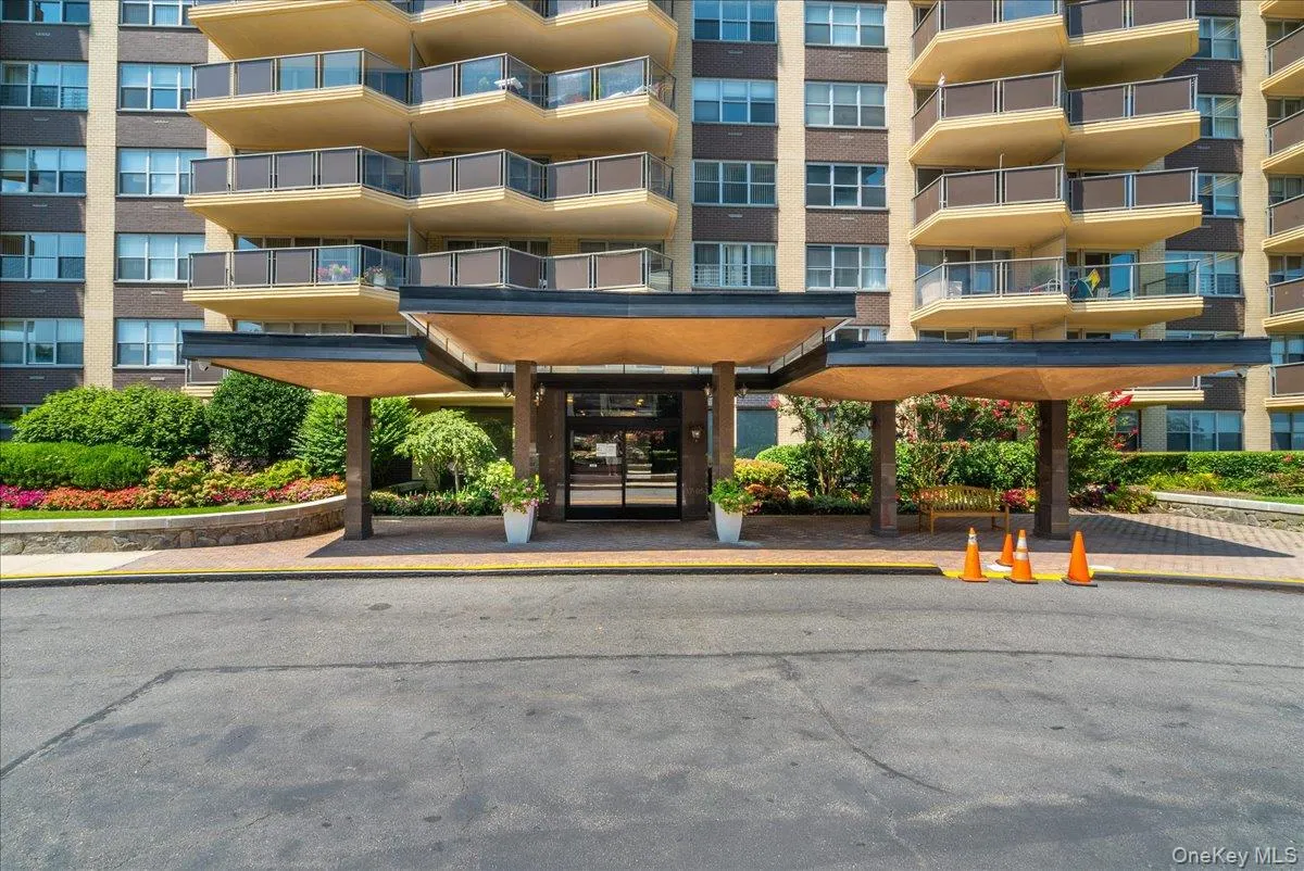 17-85 215th Street, New York, NY, 1 Bedroom Bedrooms, 3 Rooms Rooms,1 BathroomBathrooms,Residential Lease,For Rent,215th,0,961809 17-85 215th Street, New York, NY, 1 Bedroom Bedrooms, 3 Rooms Rooms,1 BathroomBathrooms,Residential Lease,For Rent,215th,0,961809