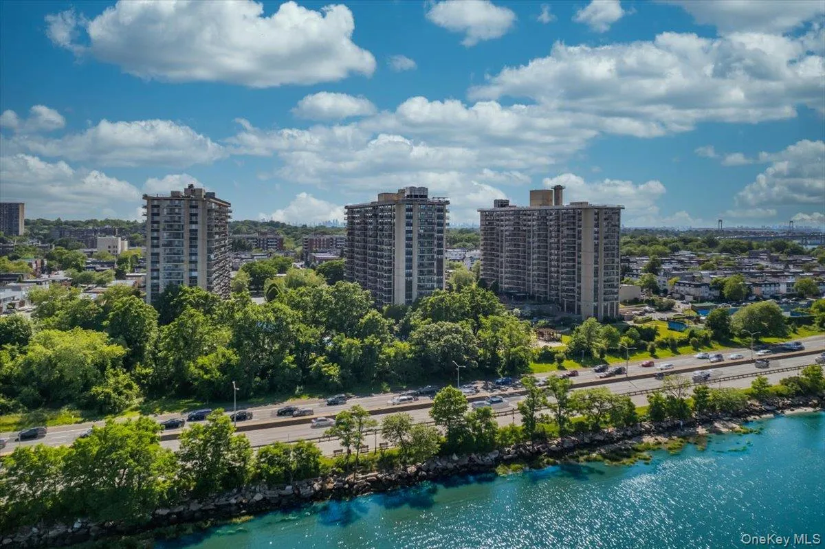 17-85 215th Street, New York, NY, 1 Bedroom Bedrooms, 3 Rooms Rooms,1 BathroomBathrooms,Residential Lease,For Rent,215th,0,961809 17-85 215th Street, New York, NY, 1 Bedroom Bedrooms, 3 Rooms Rooms,1 BathroomBathrooms,Residential Lease,For Rent,215th,0,961809