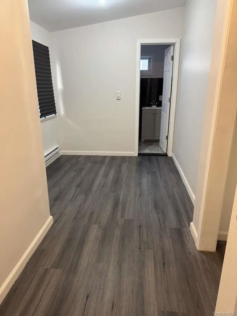 17 Dillon Road, Thompson, NY, 3 Bedrooms Bedrooms, 5 Rooms Rooms,1 BathroomBathrooms,Residential Lease,For Rent,Dillon,0,961818 17 Dillon Road, Thompson, NY, 3 Bedrooms Bedrooms, 5 Rooms Rooms,1 BathroomBathrooms,Residential Lease,For Rent,Dillon,0,961818