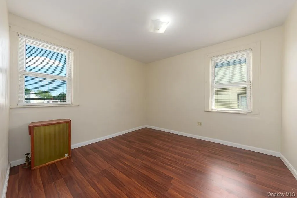 13449 230th Street, New York, NY, 3 Bedrooms Bedrooms, 6 Rooms Rooms,2 BathroomsBathrooms,Residential,For Rent,230th,0,961865 13449 230th Street, New York, NY, 3 Bedrooms Bedrooms, 6 Rooms Rooms,2 BathroomsBathrooms,Residential,For Rent,230th,0,961865
