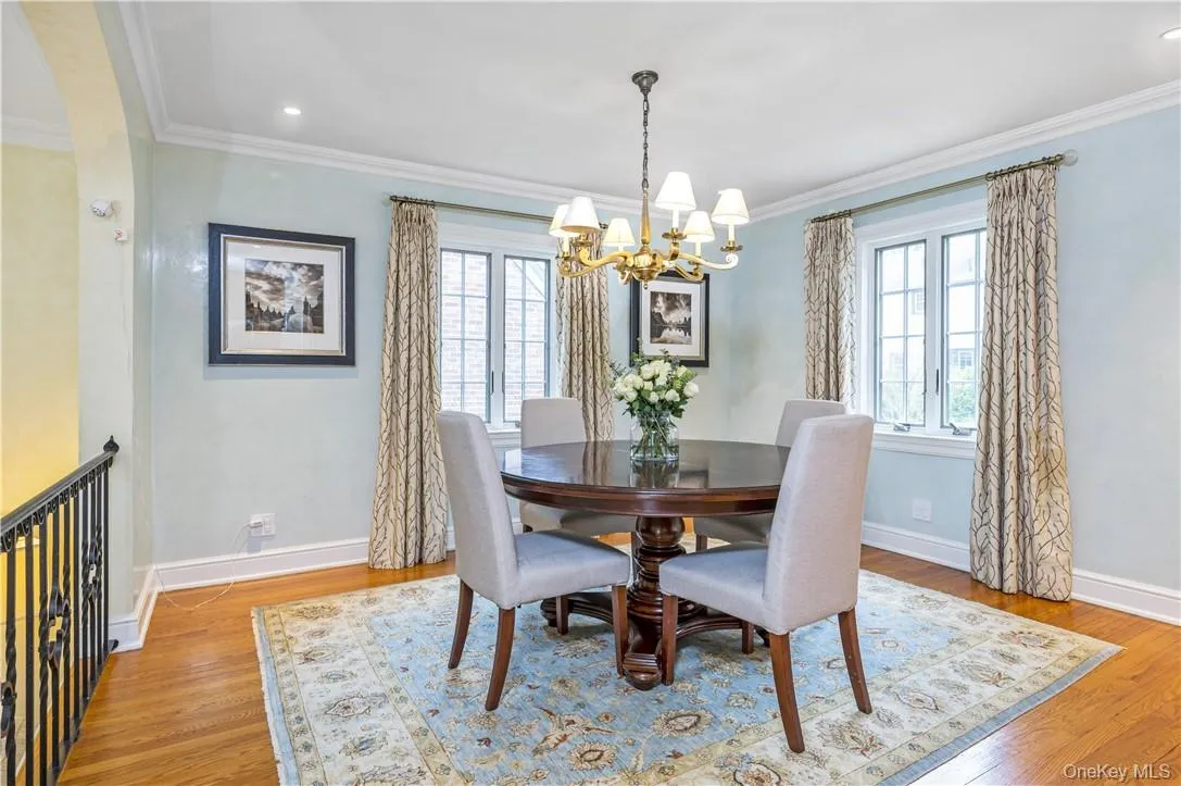 468 Murray Street, Pelham, NY, 5 Bedrooms Bedrooms, 9 Rooms Rooms,3 BathroomsBathrooms,Residential Lease,For Rent,Murray,0,961875 468 Murray Street, Pelham, NY, 5 Bedrooms Bedrooms, 9 Rooms Rooms,3 BathroomsBathrooms,Residential Lease,For Rent,Murray,0,961875