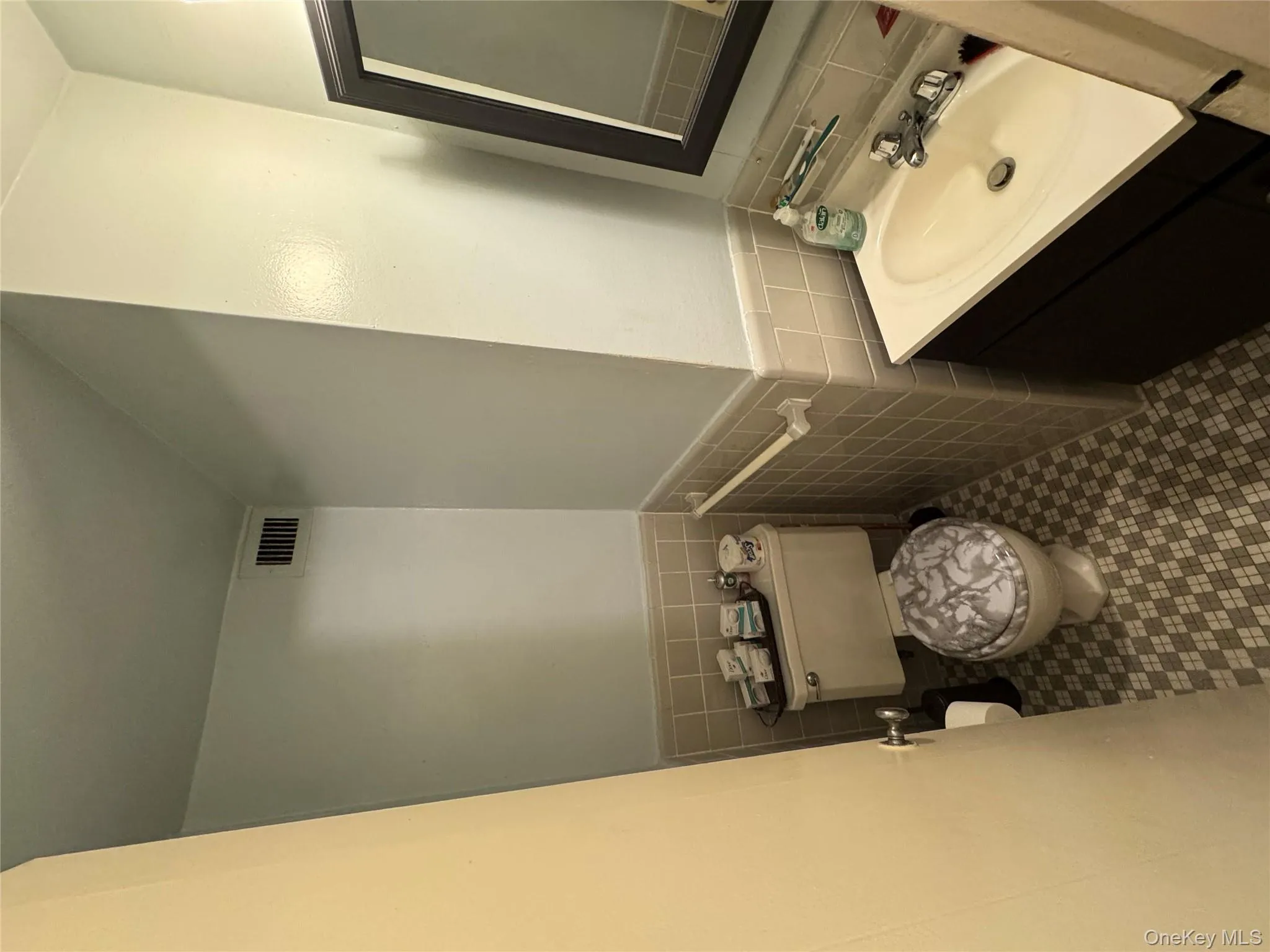 3 Fordham Hill Oval Av, New York, NY, 2 Bedrooms Bedrooms, 2 Rooms Rooms,1 BathroomBathrooms,Residential,For Rent,Av,0,961909 3 Fordham Hill Oval Av, New York, NY, 2 Bedrooms Bedrooms, 2 Rooms Rooms,1 BathroomBathrooms,Residential,For Rent,Av,0,961909