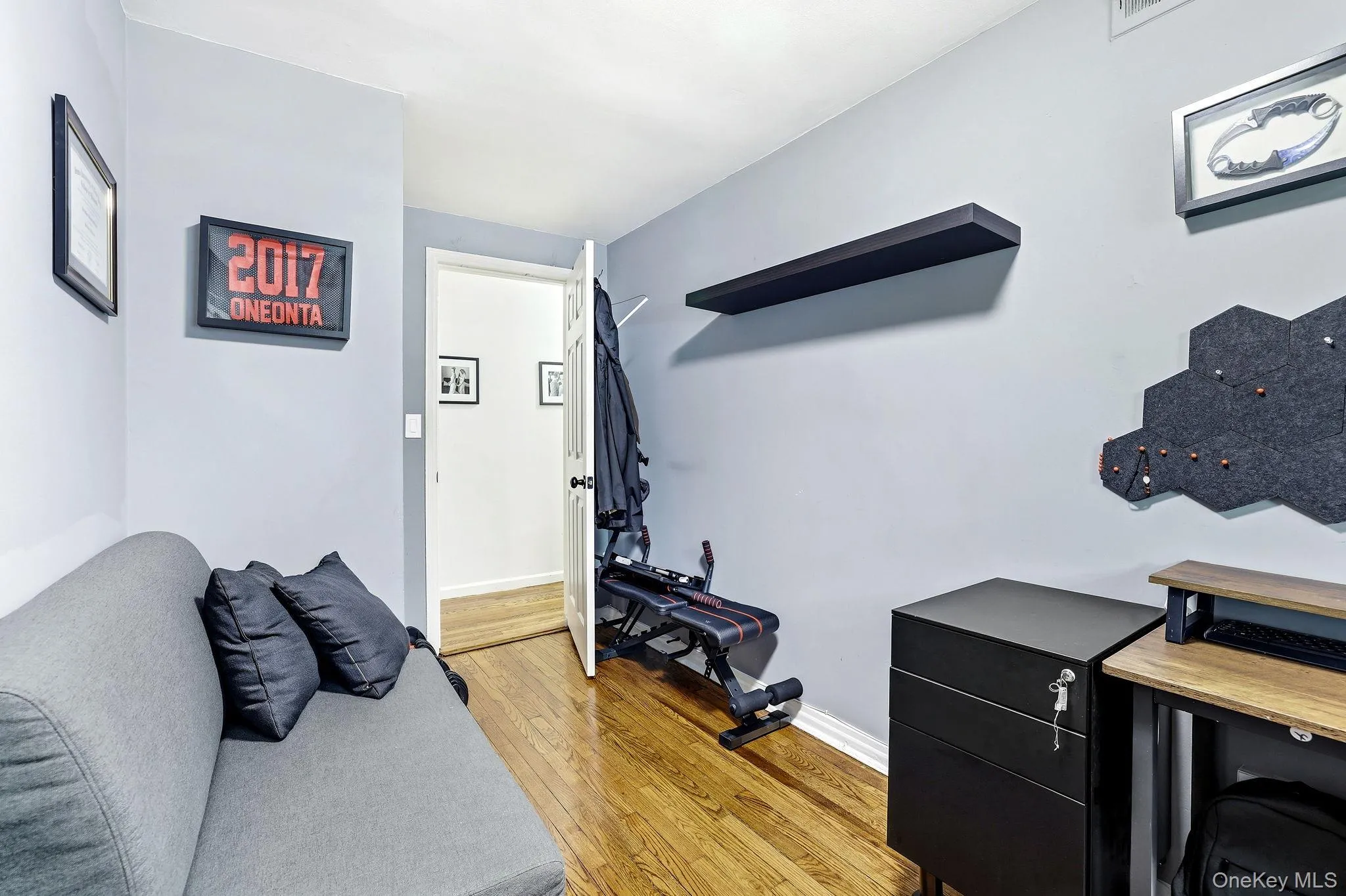 253 Broadway, Greenburgh, NY, 3 Bedrooms Bedrooms, 5 Rooms Rooms,1 BathroomBathrooms,Residential Sale,For Rent,Broadway,0,961919 253 Broadway, Greenburgh, NY, 3 Bedrooms Bedrooms, 5 Rooms Rooms,1 BathroomBathrooms,Residential Sale,For Rent,Broadway,0,961919