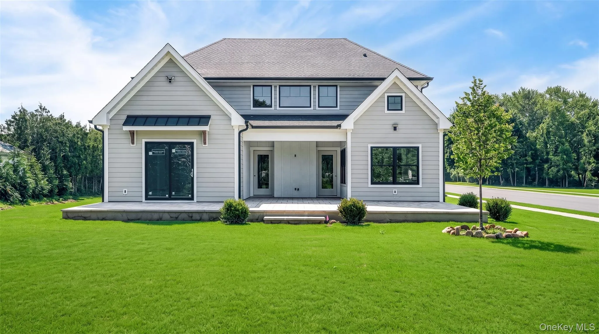 53 Phillips Avenue, Southampton, NY, 4 Bedrooms Bedrooms, 7 Rooms Rooms,3 BathroomsBathrooms,Residential,For Rent,Phillips,0,961924 53 Phillips Avenue, Southampton, NY, 4 Bedrooms Bedrooms, 7 Rooms Rooms,3 BathroomsBathrooms,Residential,For Rent,Phillips,0,961924