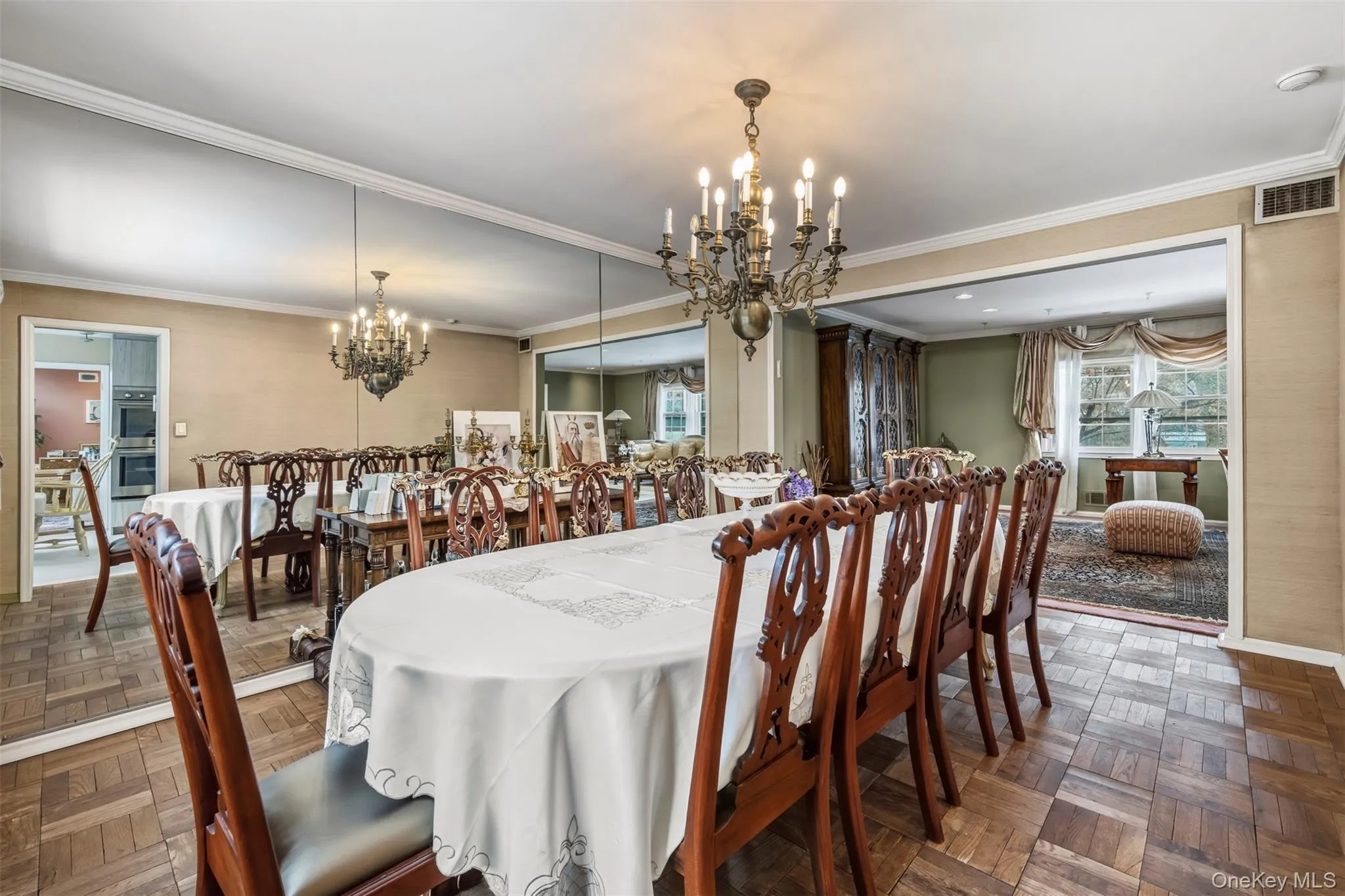 8 Pine Drive, North Hempstead, NY, 3 Bedrooms Bedrooms, 8 Rooms Rooms,2 BathroomsBathrooms,Residential,For Rent,Pine,0,961925 8 Pine Drive, North Hempstead, NY, 3 Bedrooms Bedrooms, 8 Rooms Rooms,2 BathroomsBathrooms,Residential,For Rent,Pine,0,961925
