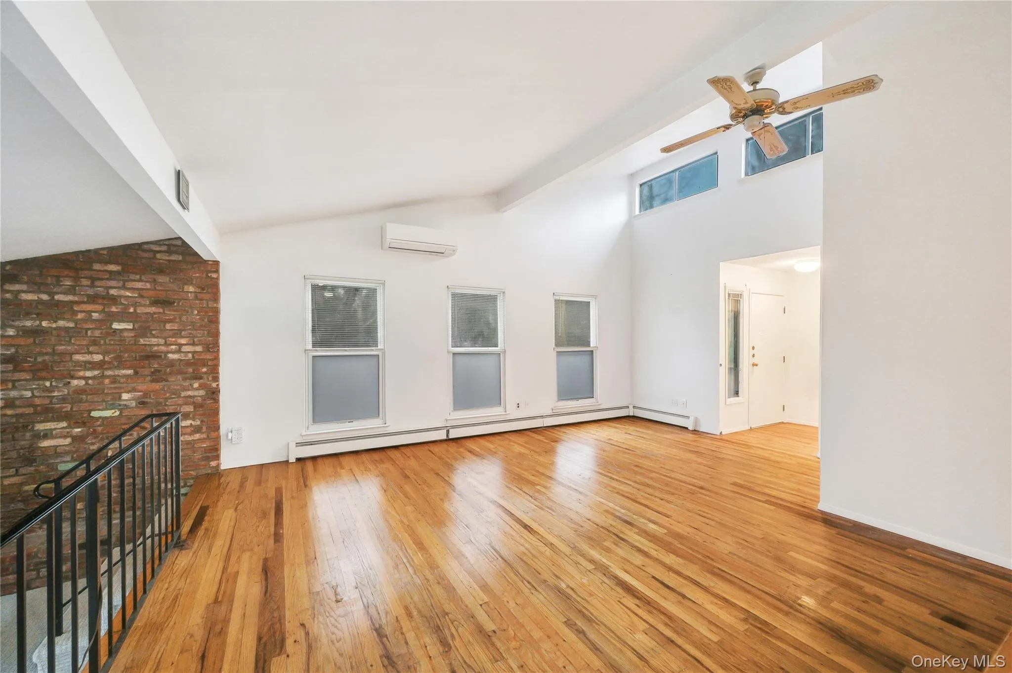 60 Hildreth Place, East Hampton, NY, 4 Bedrooms Bedrooms, 7 Rooms Rooms,3 BathroomsBathrooms,Residential,For Rent,Hildreth,0,KEY961933 60 Hildreth Place, East Hampton, NY, 4 Bedrooms Bedrooms, 7 Rooms Rooms,3 BathroomsBathrooms,Residential,For Rent,Hildreth,0,KEY961933