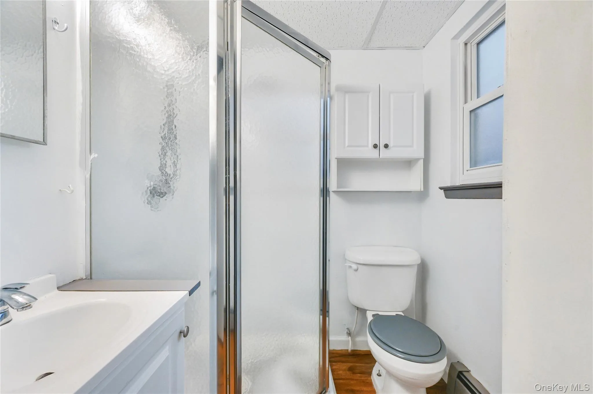60 Hildreth Place, East Hampton, NY, 4 Bedrooms Bedrooms, 7 Rooms Rooms,3 BathroomsBathrooms,Residential,For Rent,Hildreth,0,KEY961933 60 Hildreth Place, East Hampton, NY, 4 Bedrooms Bedrooms, 7 Rooms Rooms,3 BathroomsBathrooms,Residential,For Rent,Hildreth,0,KEY961933