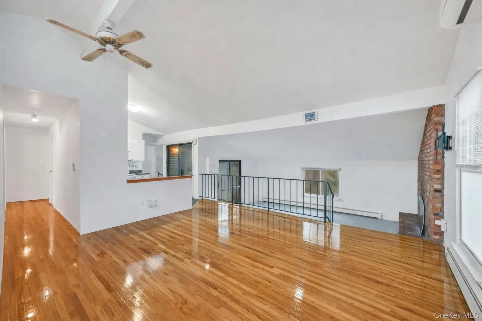 60 Hildreth Place, East Hampton, NY, 4 Bedrooms Bedrooms, 7 Rooms Rooms,3 BathroomsBathrooms,Residential,For Rent,Hildreth,0,KEY961933 60 Hildreth Place, East Hampton, NY, 4 Bedrooms Bedrooms, 7 Rooms Rooms,3 BathroomsBathrooms,Residential,For Rent,Hildreth,0,KEY961933