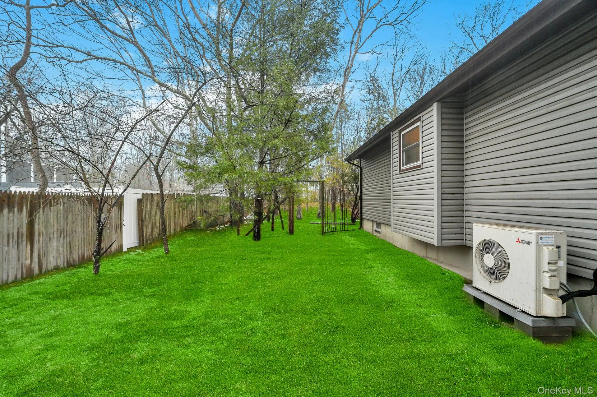 60 Hildreth Place, East Hampton, NY, 4 Bedrooms Bedrooms, 7 Rooms Rooms,3 BathroomsBathrooms,Residential,For Rent,Hildreth,0,KEY961933 60 Hildreth Place, East Hampton, NY, 4 Bedrooms Bedrooms, 7 Rooms Rooms,3 BathroomsBathrooms,Residential,For Rent,Hildreth,0,KEY961933