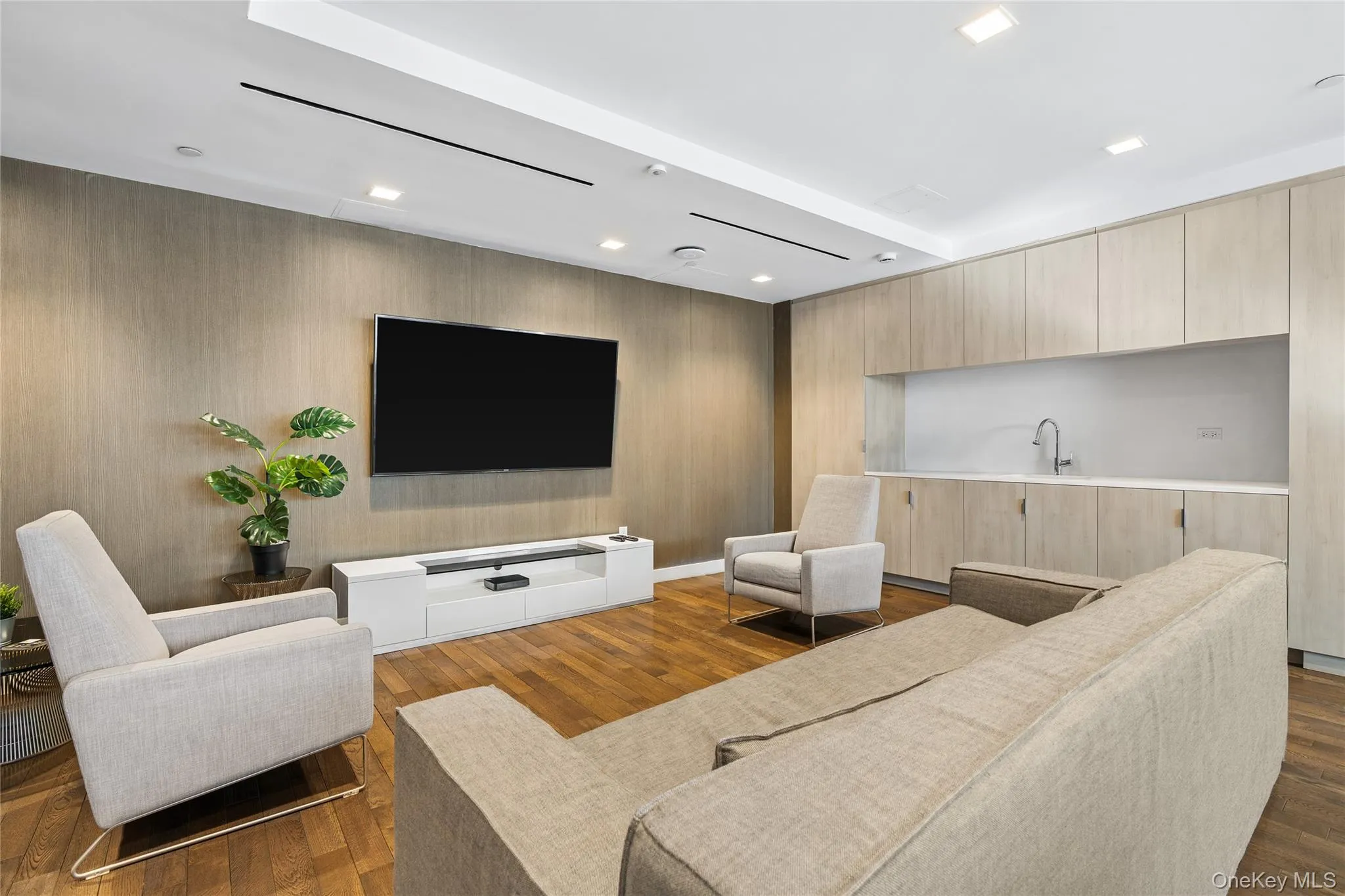 3432 35th Street, New York, NY, 1 Bedroom Bedrooms, 3 Rooms Rooms,1 BathroomBathrooms,Residential Sale,For Rent,35th,0,961939 3432 35th Street, New York, NY, 1 Bedroom Bedrooms, 3 Rooms Rooms,1 BathroomBathrooms,Residential Sale,For Rent,35th,0,961939