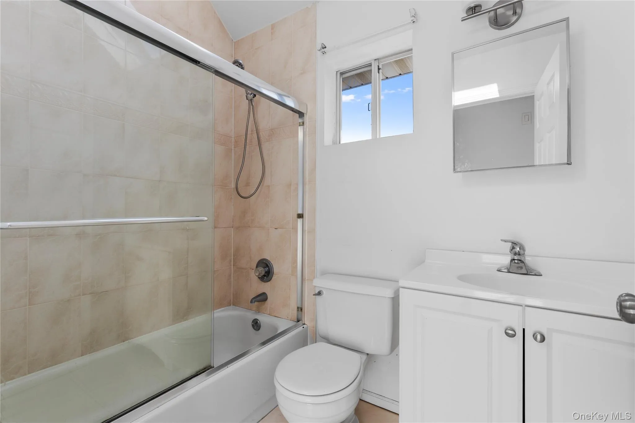 715 Walnut Street, Long Beach, NY, 3 Bedrooms Bedrooms, 6 Rooms Rooms,2 BathroomsBathrooms,Residential Lease,For Rent,Walnut,0,961948 715 Walnut Street, Long Beach, NY, 3 Bedrooms Bedrooms, 6 Rooms Rooms,2 BathroomsBathrooms,Residential Lease,For Rent,Walnut,0,961948