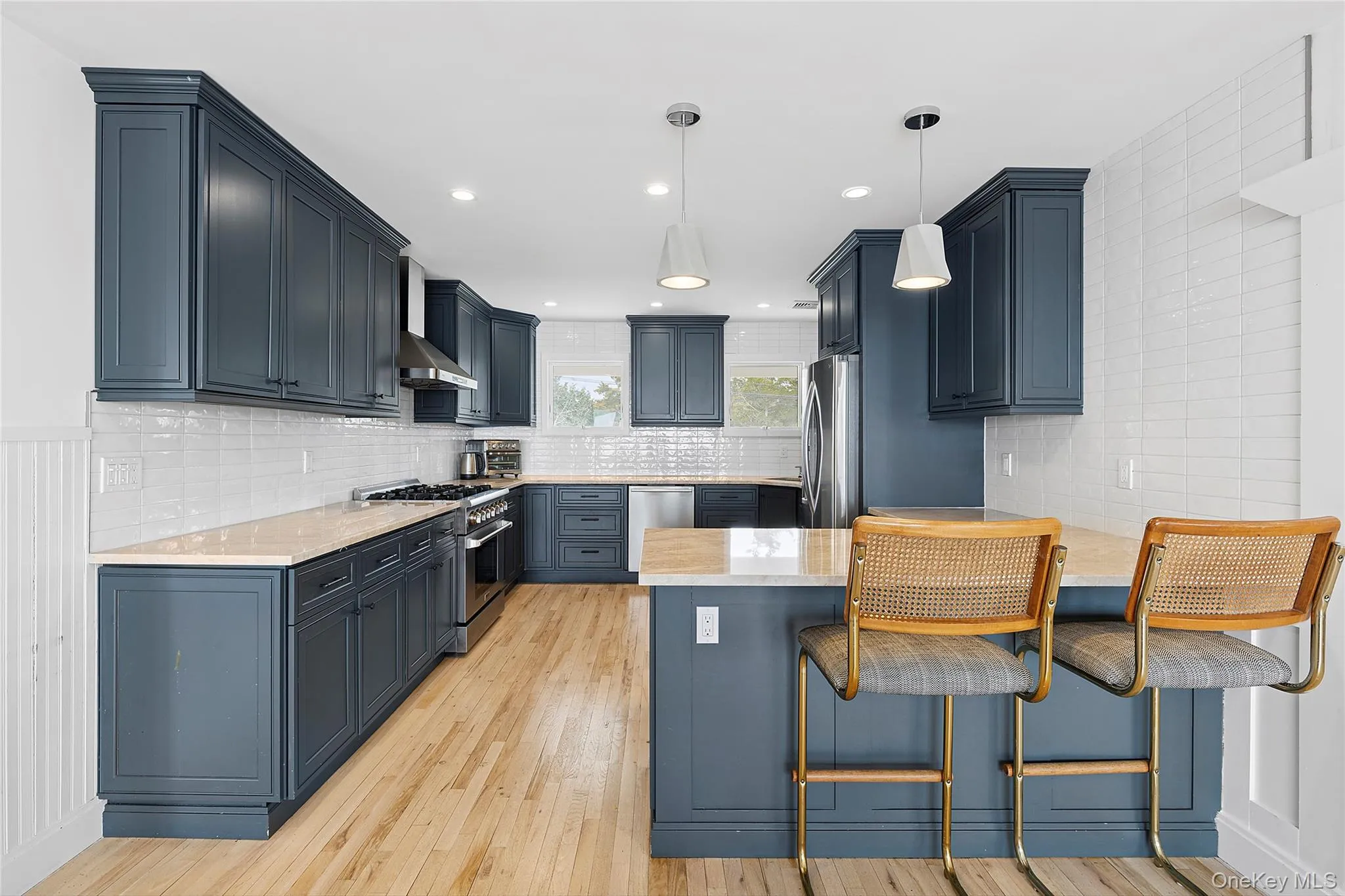 10 Barrett Drive, Southampton, NY, 4 Bedrooms Bedrooms, 12 Rooms Rooms,5 BathroomsBathrooms,Residential Sale,For Rent,Barrett,0,961977 10 Barrett Drive, Southampton, NY, 4 Bedrooms Bedrooms, 12 Rooms Rooms,5 BathroomsBathrooms,Residential Sale,For Rent,Barrett,0,961977