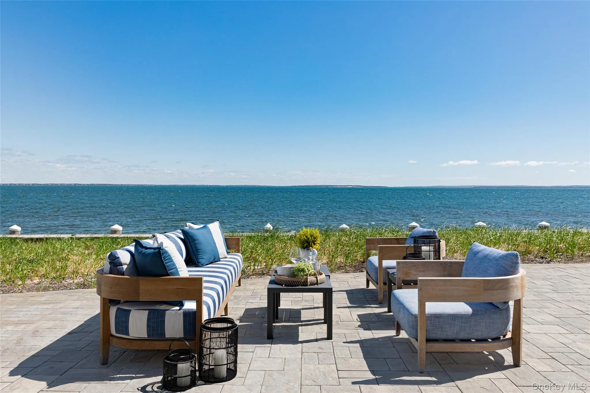 10 Barrett Drive, Southampton, NY, 4 Bedrooms Bedrooms, 12 Rooms Rooms,5 BathroomsBathrooms,Residential Sale,For Rent,Barrett,0,961977 10 Barrett Drive, Southampton, NY, 4 Bedrooms Bedrooms, 12 Rooms Rooms,5 BathroomsBathrooms,Residential Sale,For Rent,Barrett,0,961977