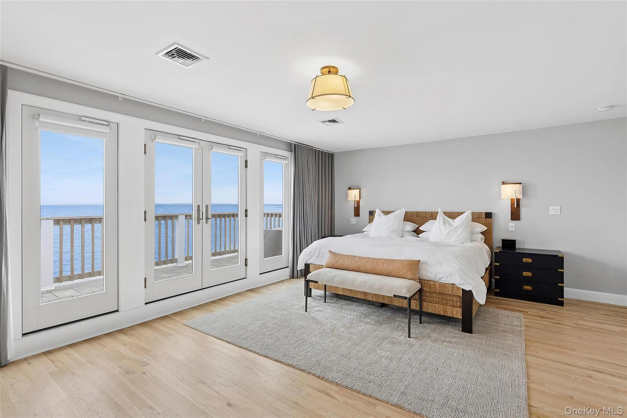 10 Barrett Drive, Southampton, NY, 4 Bedrooms Bedrooms, 12 Rooms Rooms,5 BathroomsBathrooms,Residential Sale,For Rent,Barrett,0,961977 10 Barrett Drive, Southampton, NY, 4 Bedrooms Bedrooms, 12 Rooms Rooms,5 BathroomsBathrooms,Residential Sale,For Rent,Barrett,0,961977