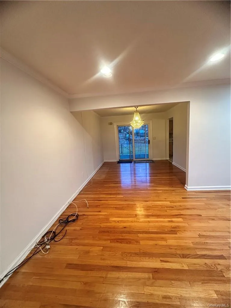 545 Pelham Road, New Rochelle, NY, 3 Bedrooms Bedrooms, 8 Rooms Rooms,2 BathroomsBathrooms,Residential Lease,For Rent,Pelham,0,962008 545 Pelham Road, New Rochelle, NY, 3 Bedrooms Bedrooms, 8 Rooms Rooms,2 BathroomsBathrooms,Residential Lease,For Rent,Pelham,0,962008