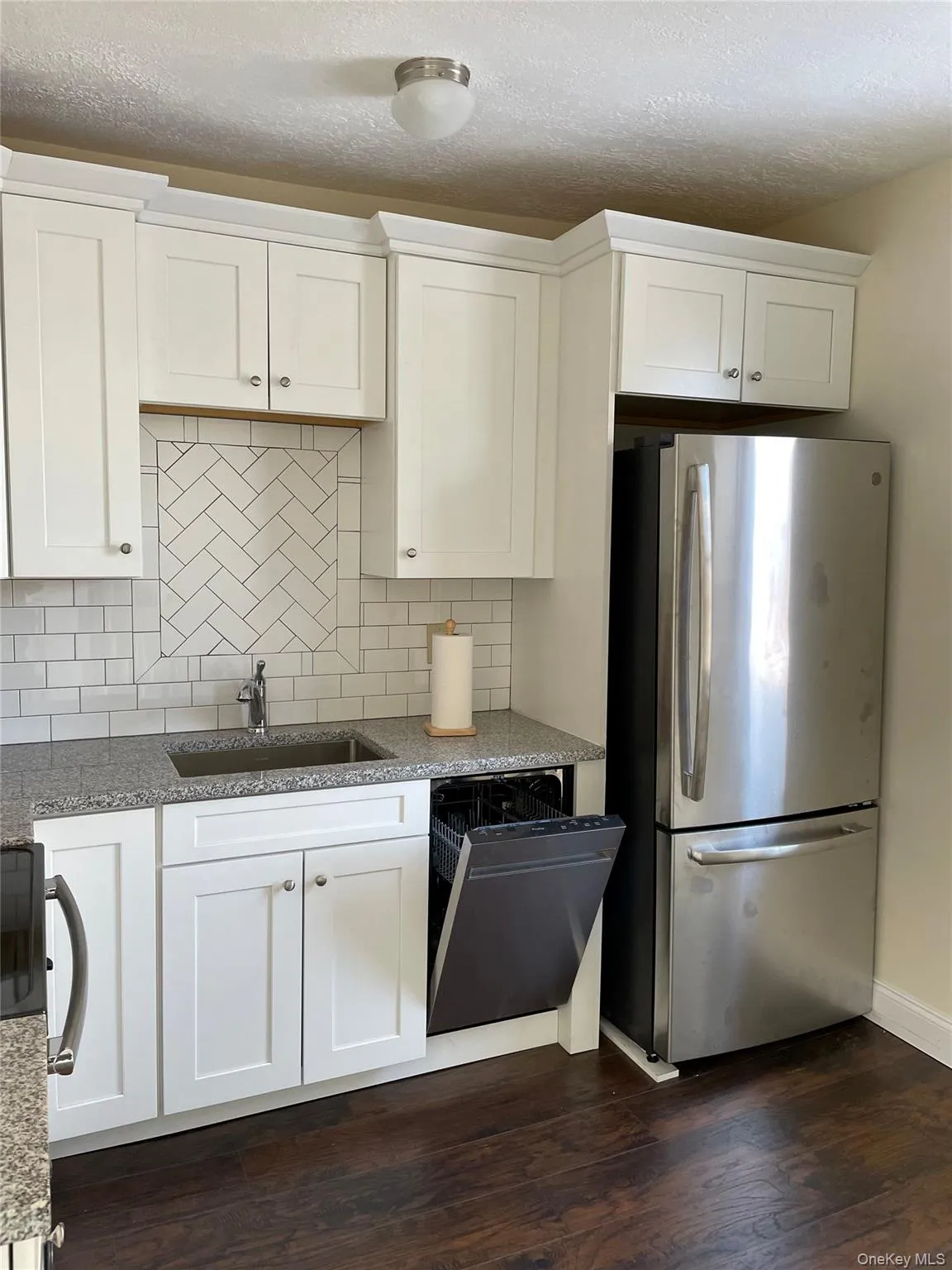 184 Broadway, Newburgh (city), NY, ,Commercial Lease,For Rent,Broadway,0,962051 184 Broadway, Newburgh (city), NY, ,Commercial Lease,For Rent,Broadway,0,962051