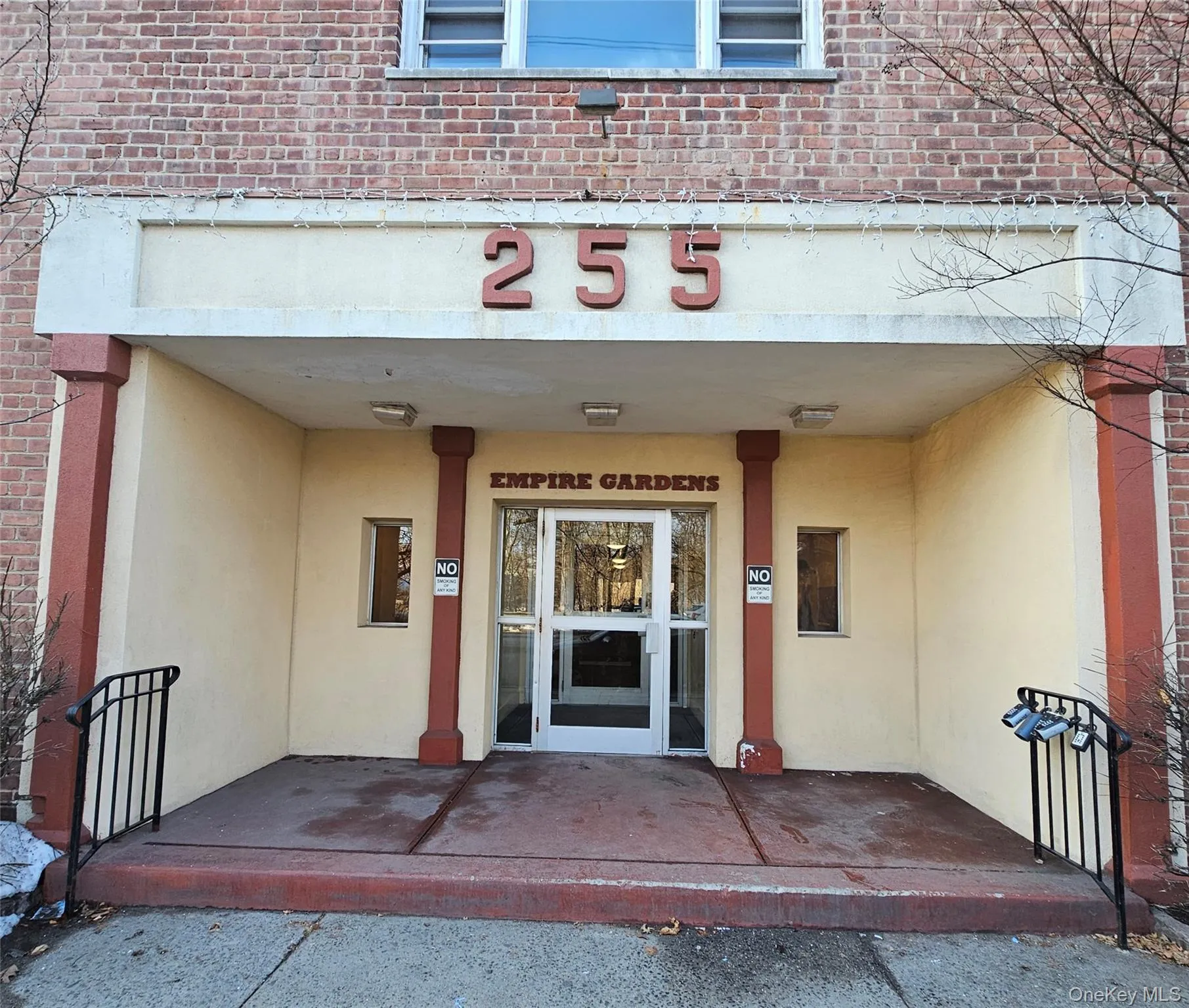 255 Bronx River Road, Yonkers, NY, 1 Bedroom Bedrooms, 3 Rooms Rooms,1 BathroomBathrooms,Residential Lease,For Rent,Bronx River,0,962066 255 Bronx River Road, Yonkers, NY, 1 Bedroom Bedrooms, 3 Rooms Rooms,1 BathroomBathrooms,Residential Lease,For Rent,Bronx River,0,962066