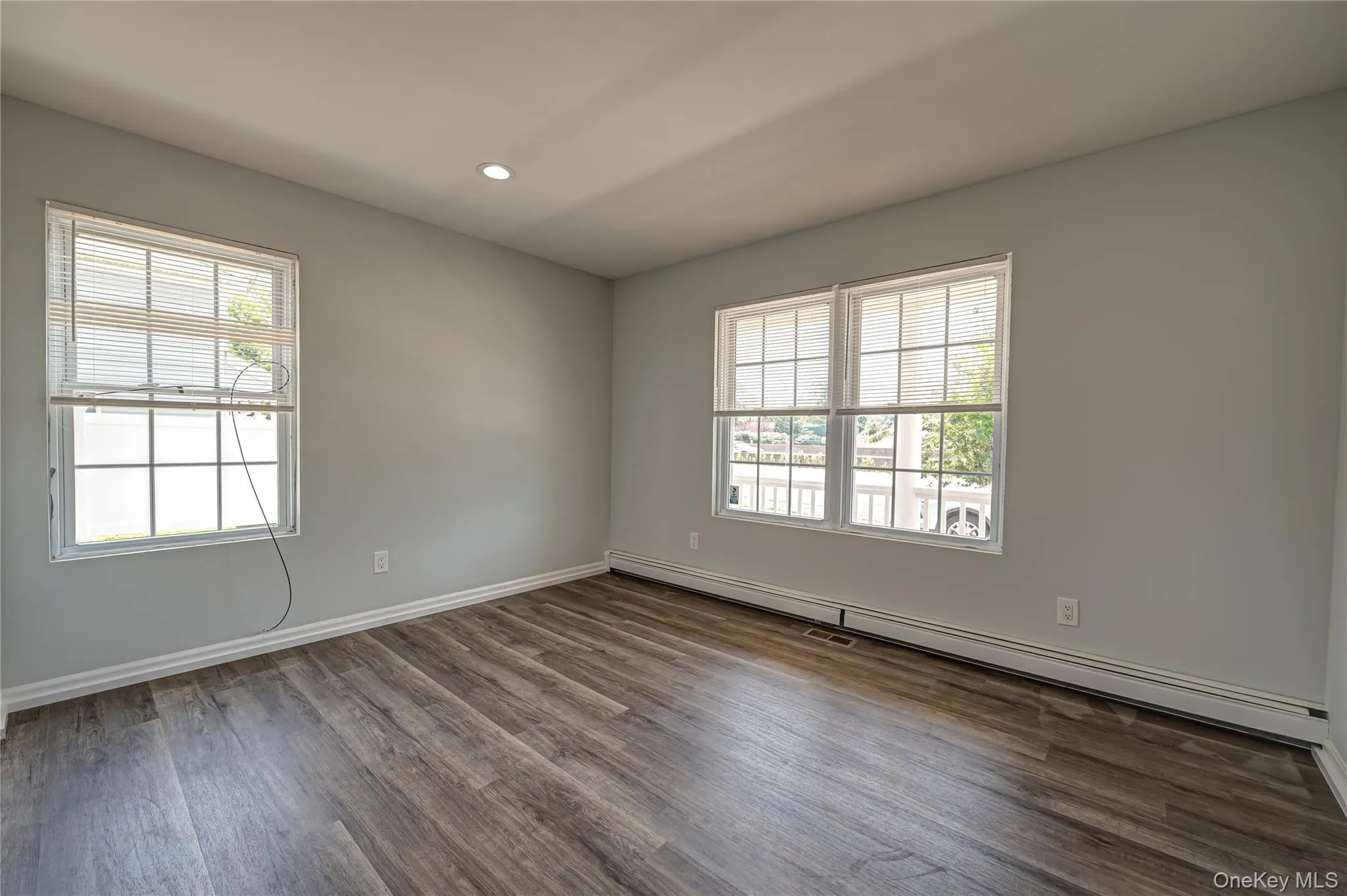 2163 Sunrise Highway, Islip, NY, 5 Bedrooms Bedrooms, 8 Rooms Rooms,2 BathroomsBathrooms,Residential,For Rent,Sunrise,0,962073 2163 Sunrise Highway, Islip, NY, 5 Bedrooms Bedrooms, 8 Rooms Rooms,2 BathroomsBathrooms,Residential,For Rent,Sunrise,0,962073