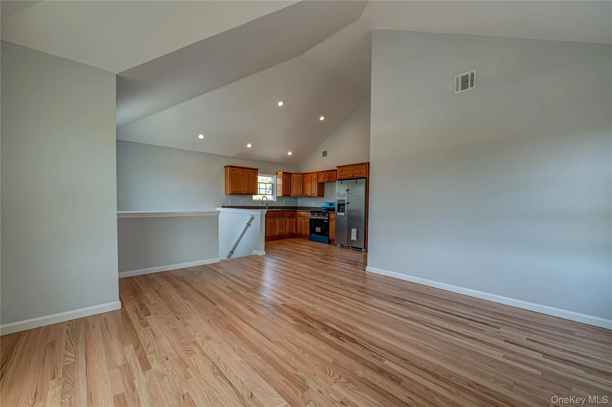 2163 Sunrise Highway, Islip, NY, 5 Bedrooms Bedrooms, 8 Rooms Rooms,2 BathroomsBathrooms,Residential,For Rent,Sunrise,0,962073 2163 Sunrise Highway, Islip, NY, 5 Bedrooms Bedrooms, 8 Rooms Rooms,2 BathroomsBathrooms,Residential,For Rent,Sunrise,0,962073