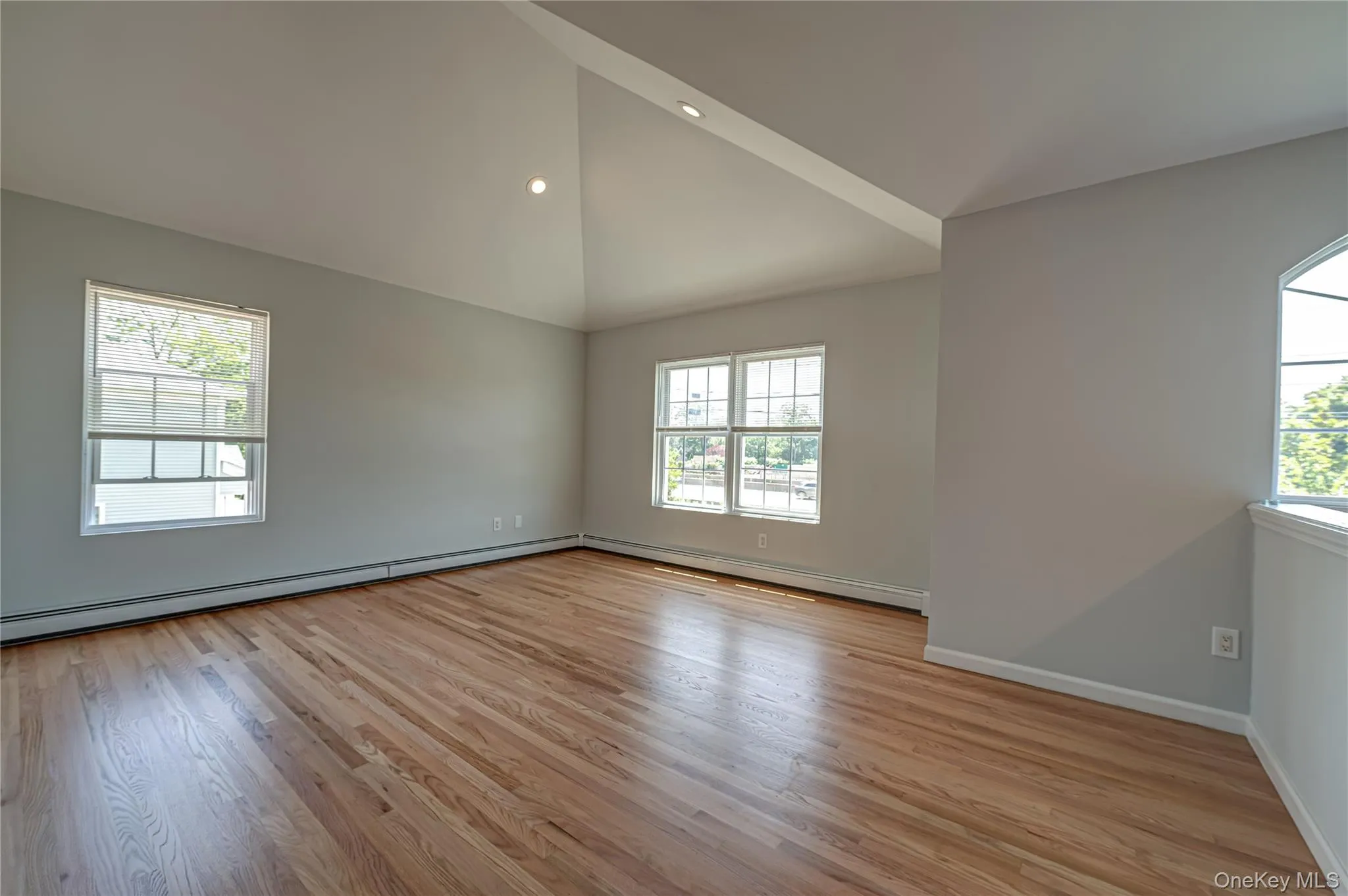 2163 Sunrise Highway, Islip, NY, 5 Bedrooms Bedrooms, 8 Rooms Rooms,2 BathroomsBathrooms,Residential,For Rent,Sunrise,0,962073 2163 Sunrise Highway, Islip, NY, 5 Bedrooms Bedrooms, 8 Rooms Rooms,2 BathroomsBathrooms,Residential,For Rent,Sunrise,0,962073