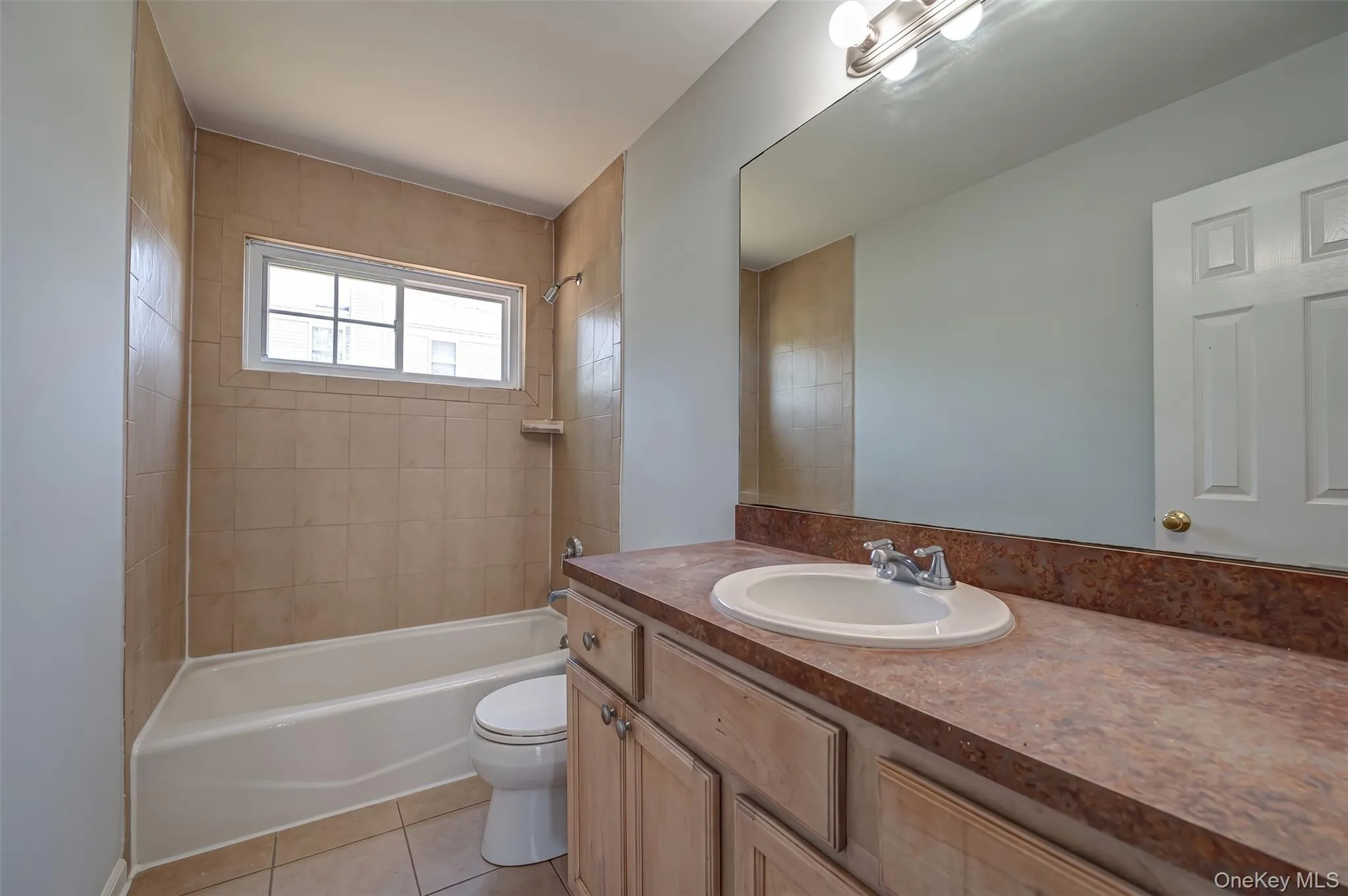 2163 Sunrise Highway, Islip, NY, 5 Bedrooms Bedrooms, 8 Rooms Rooms,2 BathroomsBathrooms,Residential,For Rent,Sunrise,0,962073 2163 Sunrise Highway, Islip, NY, 5 Bedrooms Bedrooms, 8 Rooms Rooms,2 BathroomsBathrooms,Residential,For Rent,Sunrise,0,962073