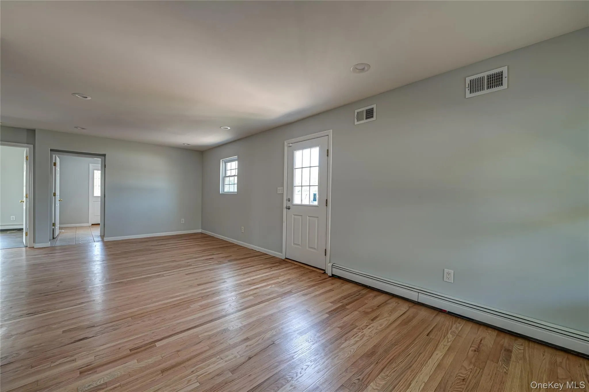 2163 Sunrise Highway, Islip, NY, 5 Bedrooms Bedrooms, 8 Rooms Rooms,2 BathroomsBathrooms,Residential,For Rent,Sunrise,0,962073 2163 Sunrise Highway, Islip, NY, 5 Bedrooms Bedrooms, 8 Rooms Rooms,2 BathroomsBathrooms,Residential,For Rent,Sunrise,0,962073