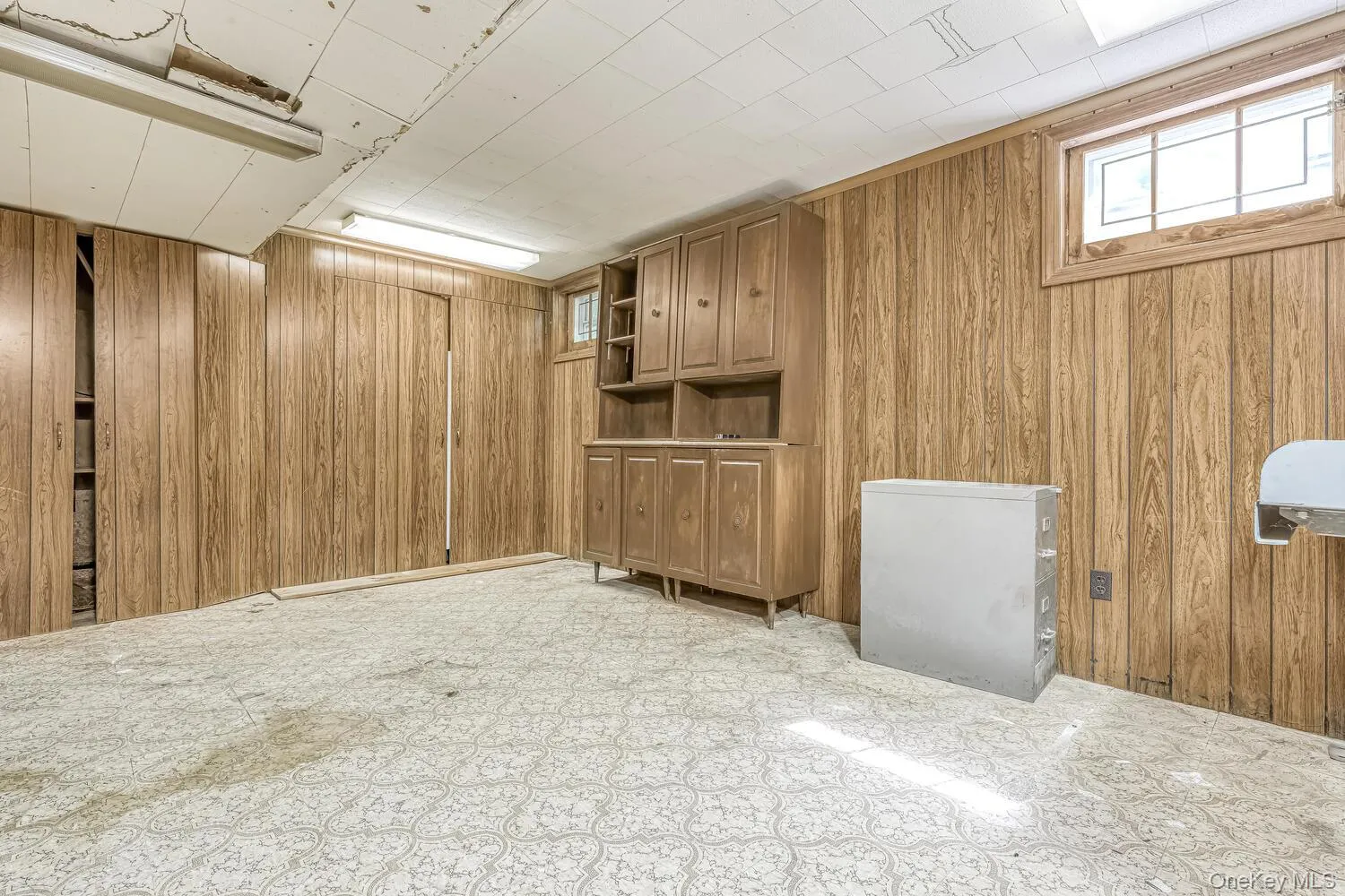 38 Forshay Road, Ramapo, NY, 5 Bedrooms Bedrooms, 11 Rooms Rooms,2 BathroomsBathrooms,Residential,For Rent,Forshay,0,962076 38 Forshay Road, Ramapo, NY, 5 Bedrooms Bedrooms, 11 Rooms Rooms,2 BathroomsBathrooms,Residential,For Rent,Forshay,0,962076