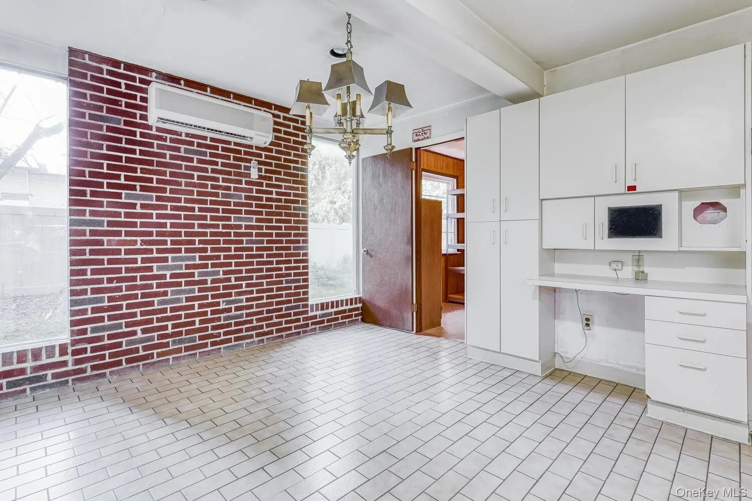 38 Forshay Road, Ramapo, NY, 5 Bedrooms Bedrooms, 11 Rooms Rooms,2 BathroomsBathrooms,Residential,For Rent,Forshay,0,962076 38 Forshay Road, Ramapo, NY, 5 Bedrooms Bedrooms, 11 Rooms Rooms,2 BathroomsBathrooms,Residential,For Rent,Forshay,0,962076