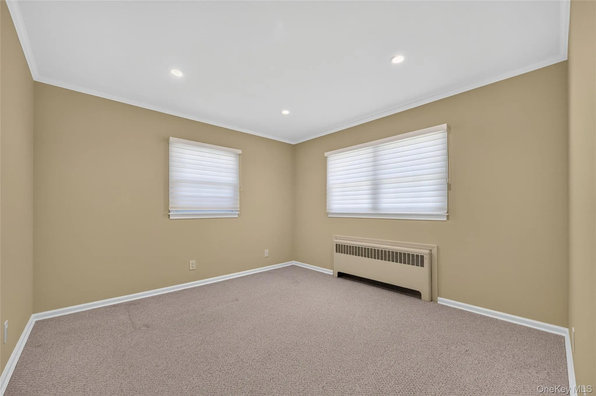 Off the Living and Dining Rooms Off the Living and Dining Rooms