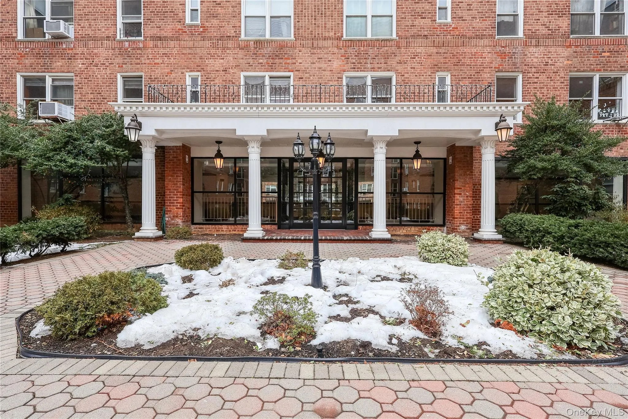 105-25 64th Avenue, New York, NY, 3 Rooms Rooms,1 BathroomBathrooms,Residential Lease,For Rent,64th,0,962080 105-25 64th Avenue, New York, NY, 3 Rooms Rooms,1 BathroomBathrooms,Residential Lease,For Rent,64th,0,962080