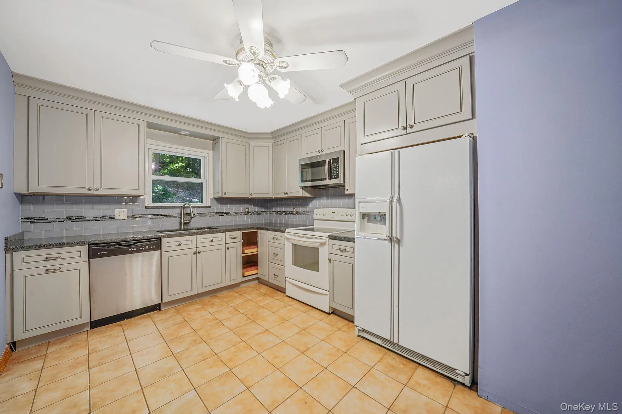 68 Old Sylvan Lake Road, East Fishkill, NY, 4 Bedrooms Bedrooms, 8 Rooms Rooms,2 BathroomsBathrooms,Residential Lease,For Rent,Old Sylvan Lake,0,962089 68 Old Sylvan Lake Road, East Fishkill, NY, 4 Bedrooms Bedrooms, 8 Rooms Rooms,2 BathroomsBathrooms,Residential Lease,For Rent,Old Sylvan Lake,0,962089