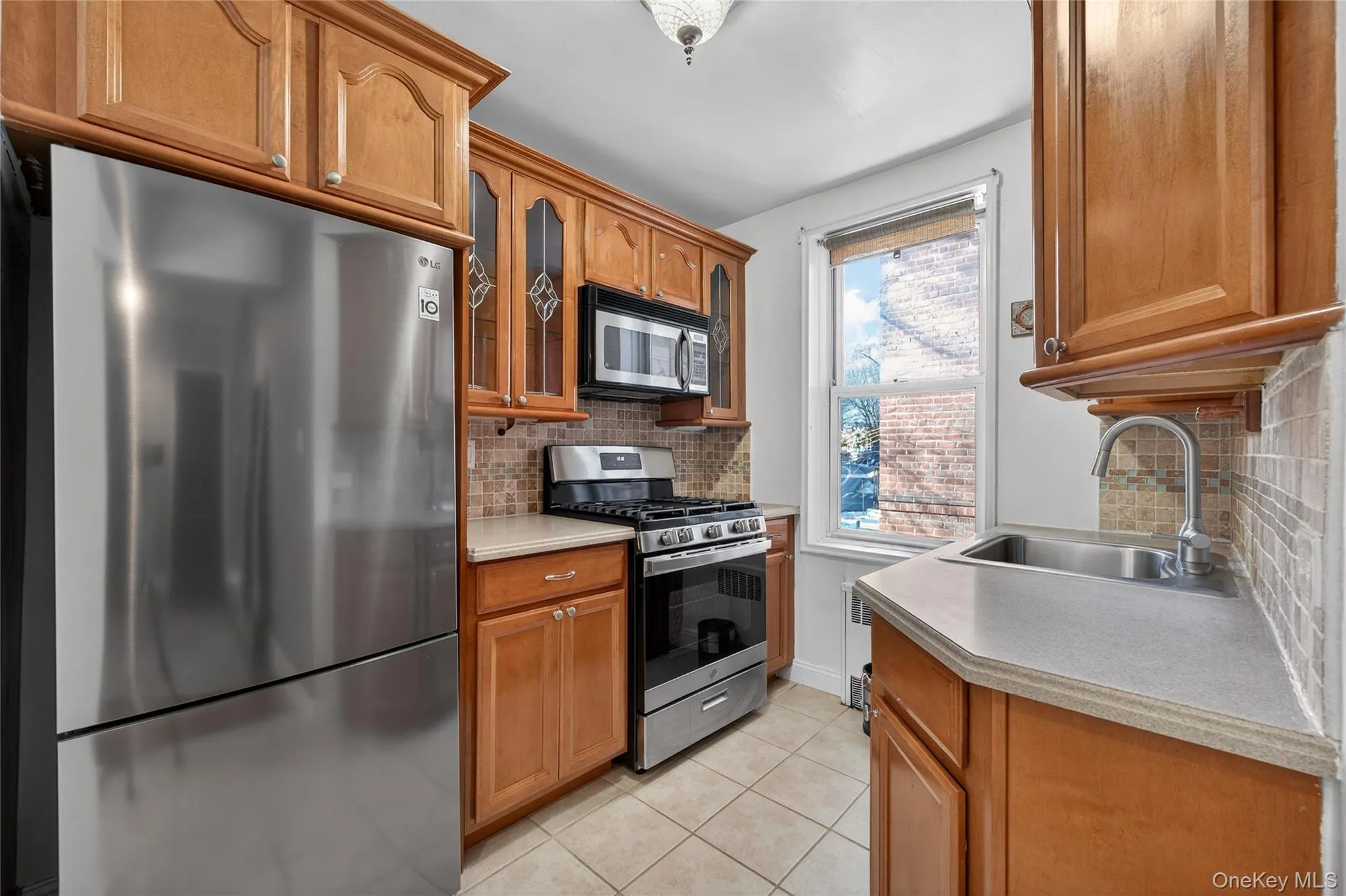14235 84th Drive, New York, NY, 2 Bedrooms Bedrooms, 6 Rooms Rooms,1 BathroomBathrooms,Residential,For Rent,84th,0,962125 14235 84th Drive, New York, NY, 2 Bedrooms Bedrooms, 6 Rooms Rooms,1 BathroomBathrooms,Residential,For Rent,84th,0,962125