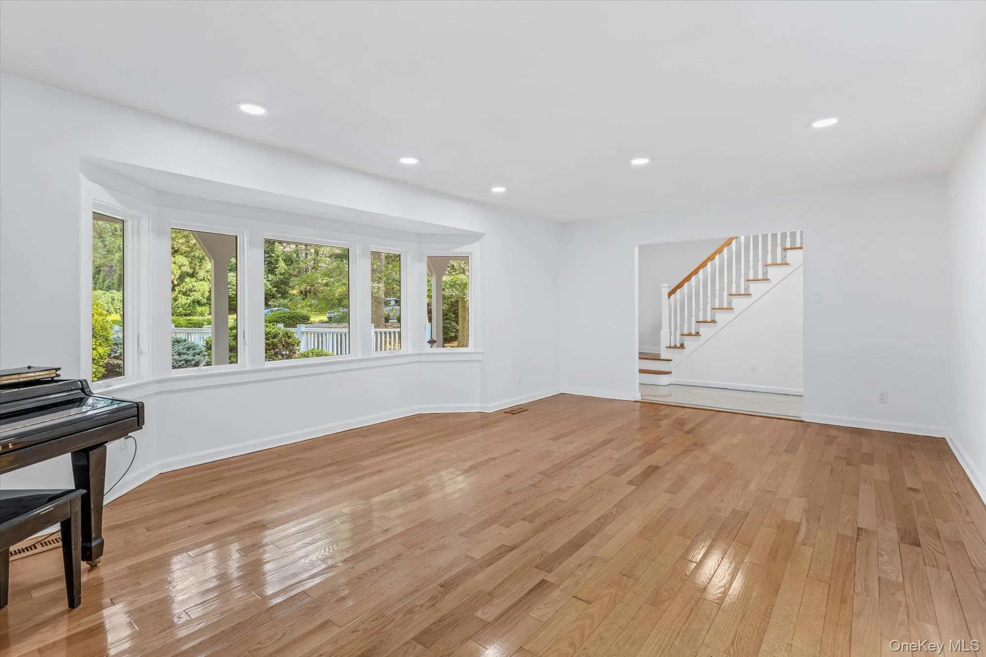 2 Westbourne Lane, Huntington, NY, 5 Bedrooms Bedrooms, 9 Rooms Rooms,3 BathroomsBathrooms,Residential,For Rent,Westbourne,0,962150 2 Westbourne Lane, Huntington, NY, 5 Bedrooms Bedrooms, 9 Rooms Rooms,3 BathroomsBathrooms,Residential,For Rent,Westbourne,0,962150
