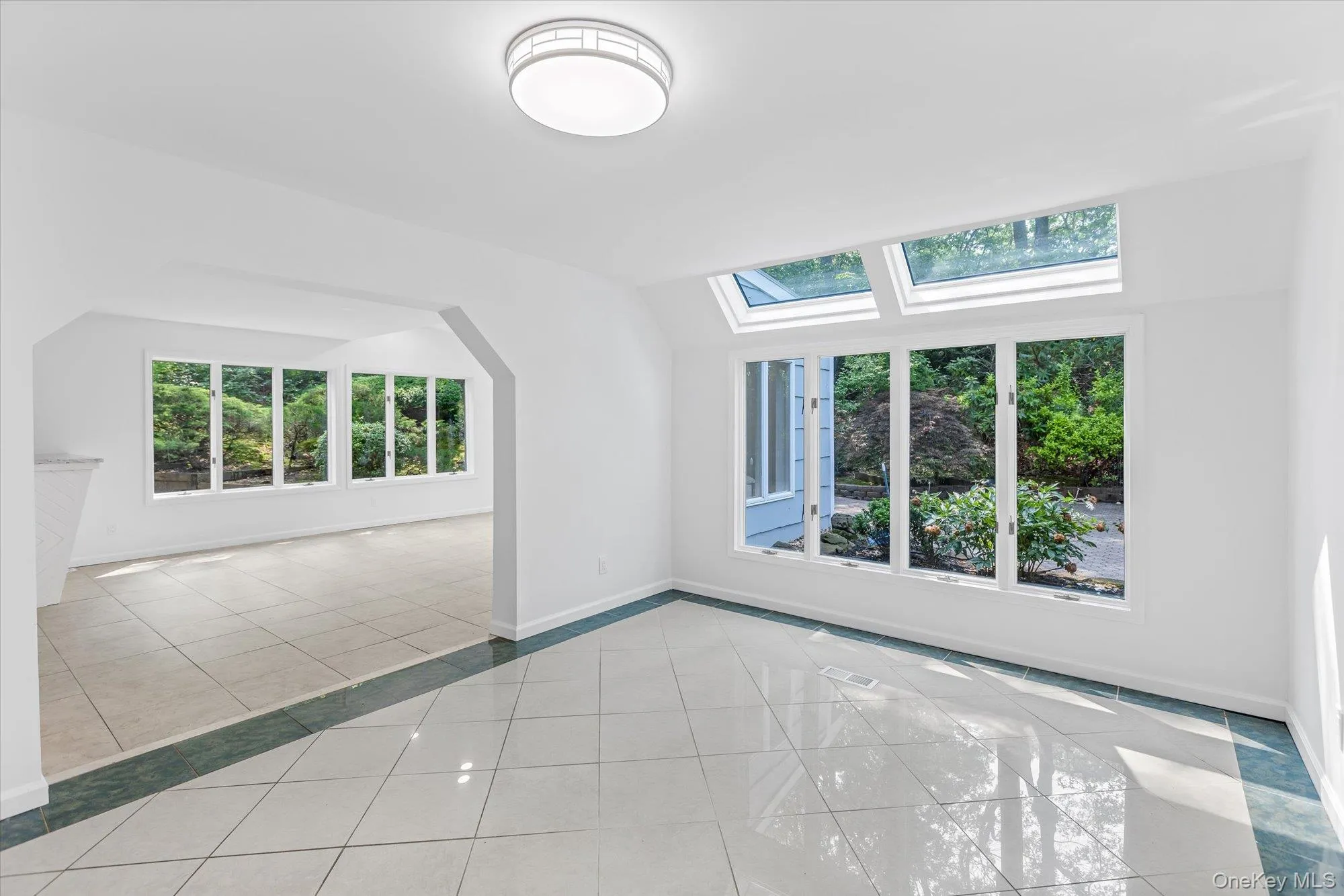 2 Westbourne Lane, Huntington, NY, 5 Bedrooms Bedrooms, 9 Rooms Rooms,3 BathroomsBathrooms,Residential,For Rent,Westbourne,0,962150 2 Westbourne Lane, Huntington, NY, 5 Bedrooms Bedrooms, 9 Rooms Rooms,3 BathroomsBathrooms,Residential,For Rent,Westbourne,0,962150