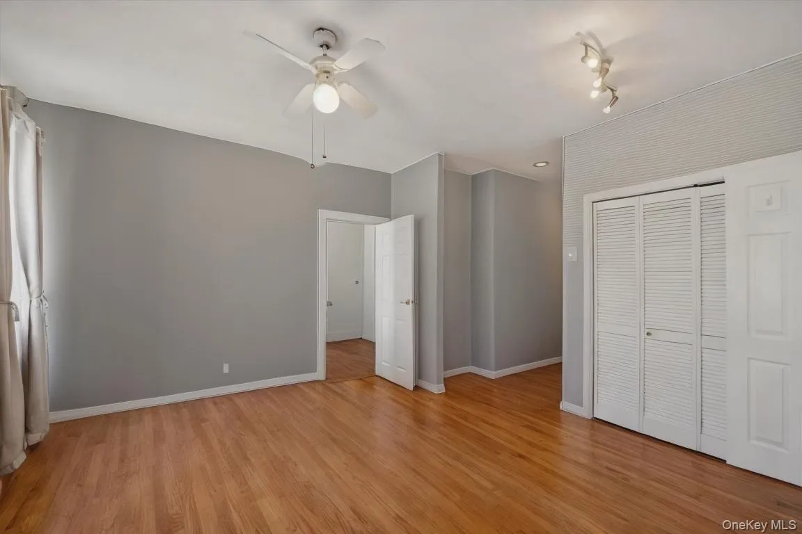 205 103rd Street, New York, NY, 1 Bedroom Bedrooms, 3 Rooms Rooms,1 BathroomBathrooms,Residential,For Rent,103rd,0,962174 205 103rd Street, New York, NY, 1 Bedroom Bedrooms, 3 Rooms Rooms,1 BathroomBathrooms,Residential,For Rent,103rd,0,962174