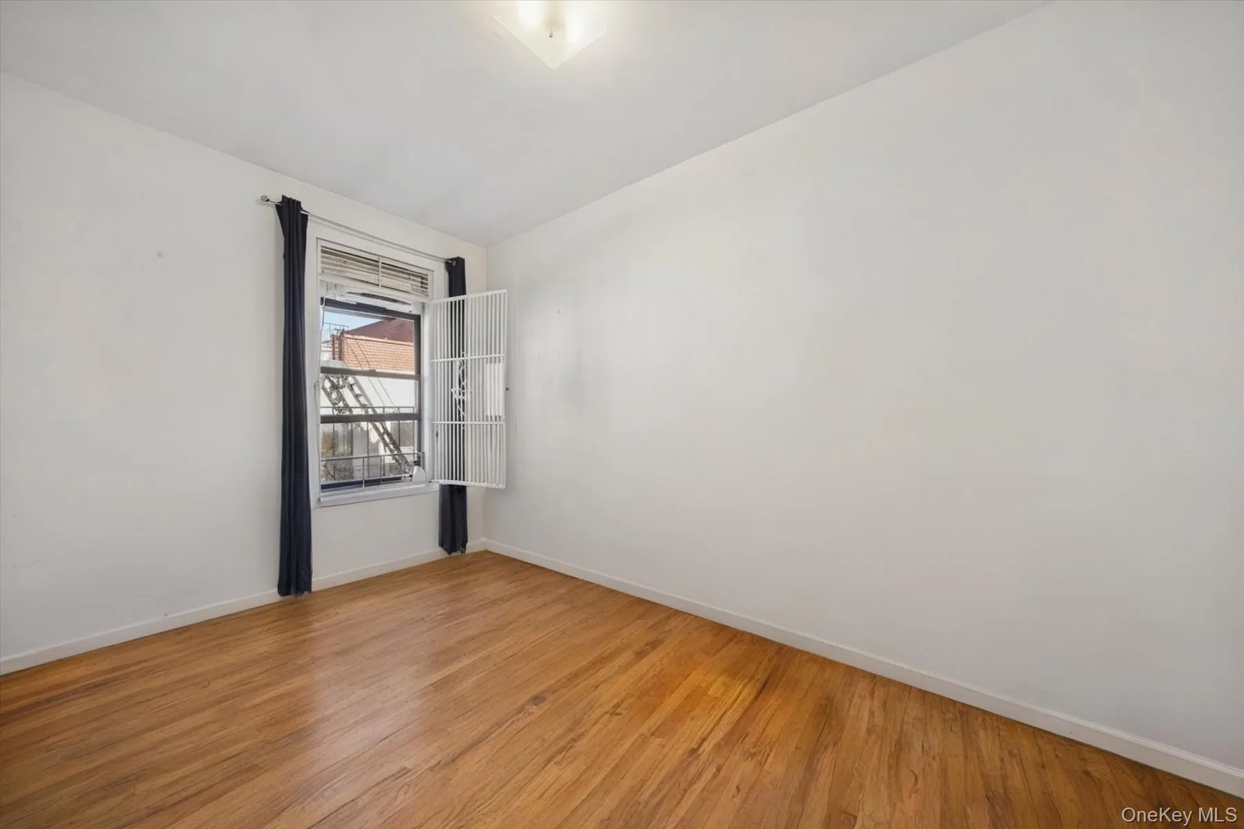 205 103rd Street, New York, NY, 1 Bedroom Bedrooms, 3 Rooms Rooms,1 BathroomBathrooms,Residential,For Rent,103rd,0,962174 205 103rd Street, New York, NY, 1 Bedroom Bedrooms, 3 Rooms Rooms,1 BathroomBathrooms,Residential,For Rent,103rd,0,962174