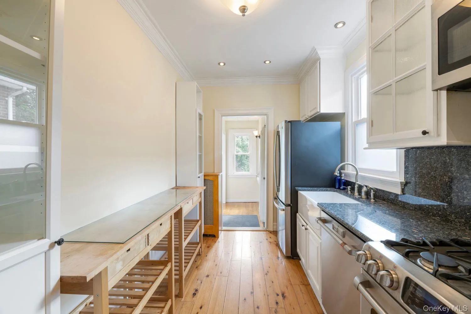 216 Lakeview Place, New York, NY, 3 Bedrooms Bedrooms, 8 Rooms Rooms,1 BathroomBathrooms,Residential Lease,For Rent,Lakeview,0,962211 216 Lakeview Place, New York, NY, 3 Bedrooms Bedrooms, 8 Rooms Rooms,1 BathroomBathrooms,Residential Lease,For Rent,Lakeview,0,962211