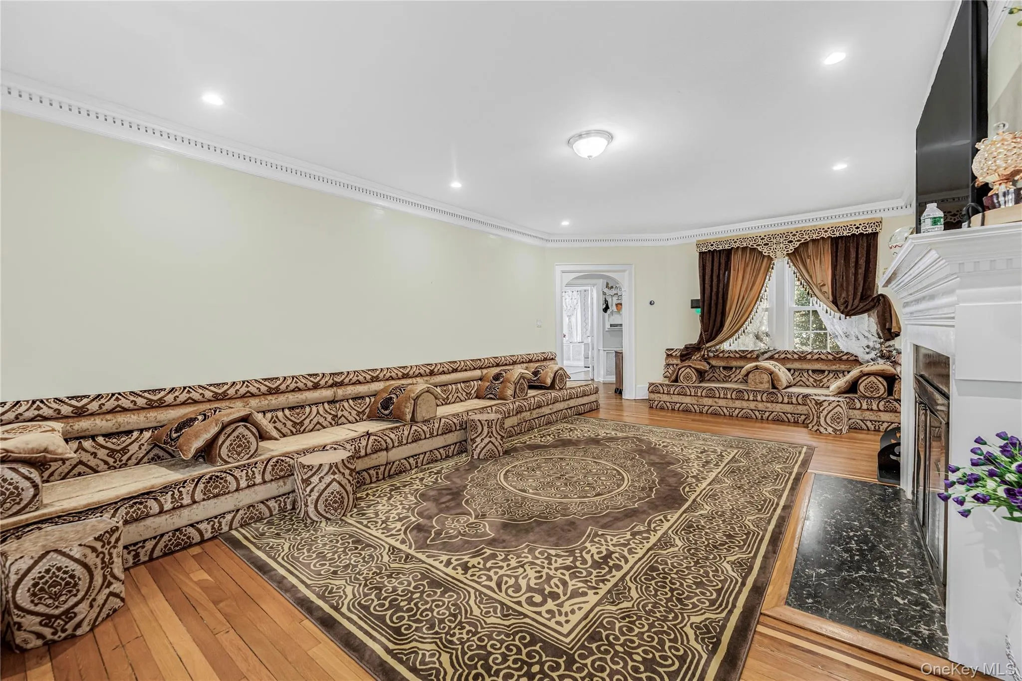 255 Pennsylvania Avenue, Mount Vernon, NY, 5 Bedrooms Bedrooms, 9 Rooms Rooms,3 BathroomsBathrooms,Residential,For Rent,Pennsylvania,0,962219 255 Pennsylvania Avenue, Mount Vernon, NY, 5 Bedrooms Bedrooms, 9 Rooms Rooms,3 BathroomsBathrooms,Residential,For Rent,Pennsylvania,0,962219