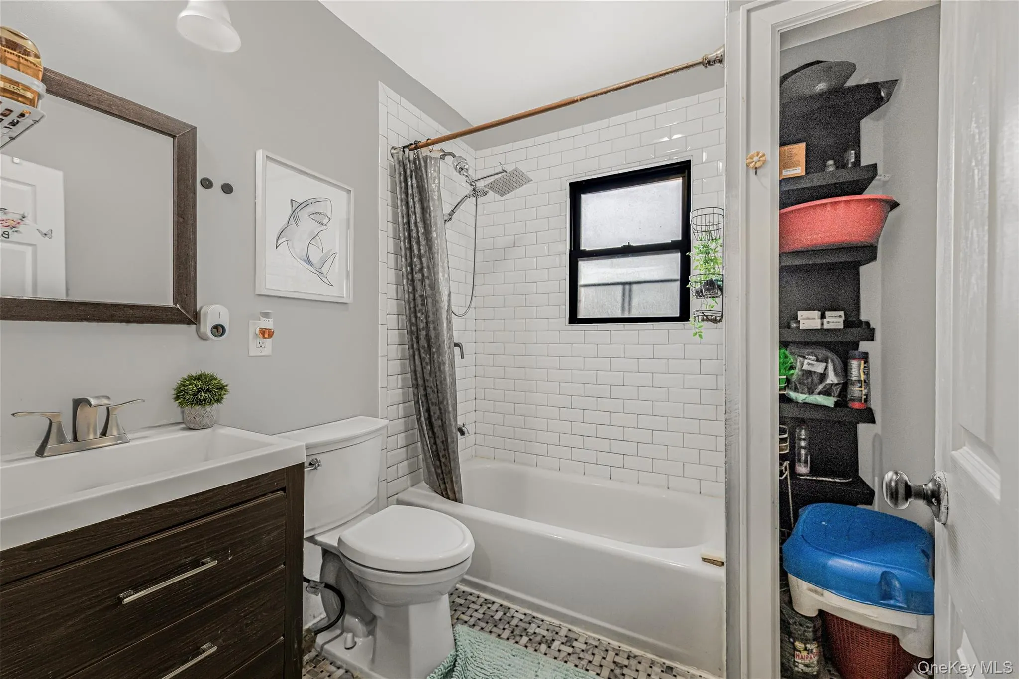 255 Pennsylvania Avenue, Mount Vernon, NY, 5 Bedrooms Bedrooms, 9 Rooms Rooms,3 BathroomsBathrooms,Residential,For Rent,Pennsylvania,0,962219 255 Pennsylvania Avenue, Mount Vernon, NY, 5 Bedrooms Bedrooms, 9 Rooms Rooms,3 BathroomsBathrooms,Residential,For Rent,Pennsylvania,0,962219
