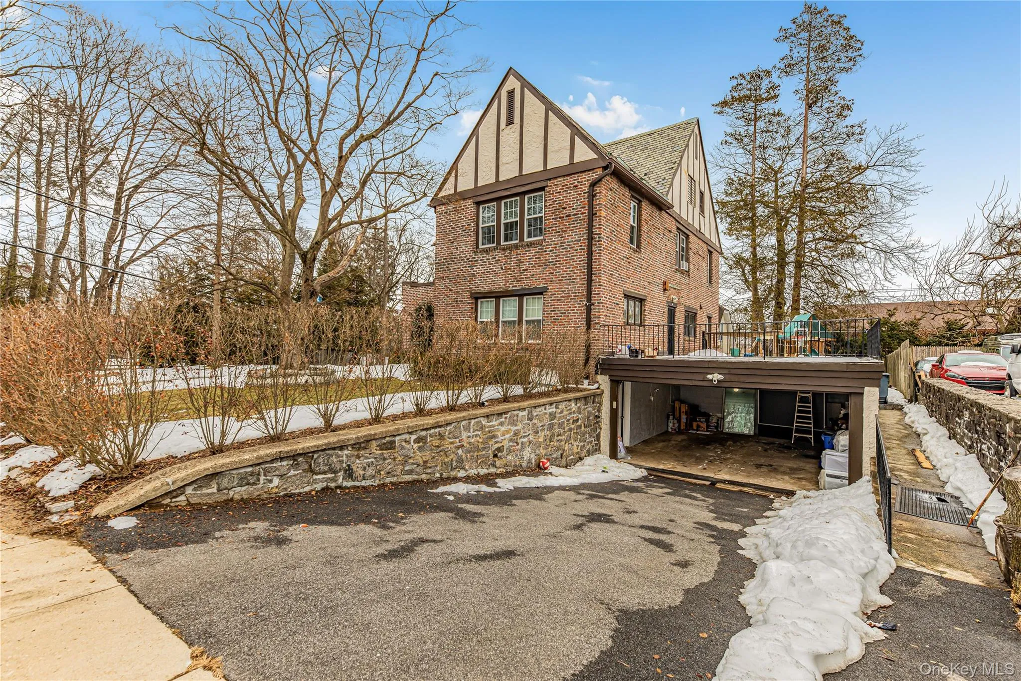 255 Pennsylvania Avenue, Mount Vernon, NY, 5 Bedrooms Bedrooms, 9 Rooms Rooms,3 BathroomsBathrooms,Residential,For Rent,Pennsylvania,0,962219 255 Pennsylvania Avenue, Mount Vernon, NY, 5 Bedrooms Bedrooms, 9 Rooms Rooms,3 BathroomsBathrooms,Residential,For Rent,Pennsylvania,0,962219