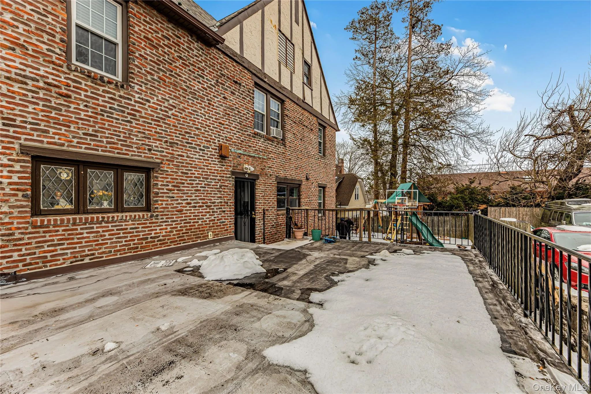 255 Pennsylvania Avenue, Mount Vernon, NY, 5 Bedrooms Bedrooms, 9 Rooms Rooms,3 BathroomsBathrooms,Residential,For Rent,Pennsylvania,0,962219 255 Pennsylvania Avenue, Mount Vernon, NY, 5 Bedrooms Bedrooms, 9 Rooms Rooms,3 BathroomsBathrooms,Residential,For Rent,Pennsylvania,0,962219