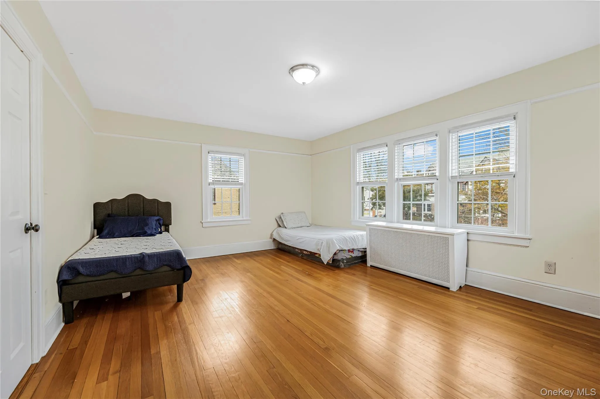 255 Pennsylvania Avenue, Mount Vernon, NY, 5 Bedrooms Bedrooms, 9 Rooms Rooms,3 BathroomsBathrooms,Residential,For Rent,Pennsylvania,0,962219 255 Pennsylvania Avenue, Mount Vernon, NY, 5 Bedrooms Bedrooms, 9 Rooms Rooms,3 BathroomsBathrooms,Residential,For Rent,Pennsylvania,0,962219