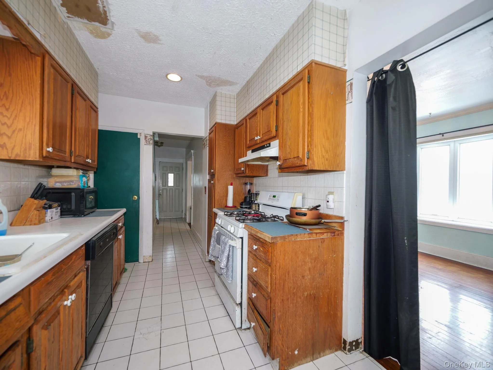 809 South Street, Newburgh (city), NY, 3 Bedrooms Bedrooms, 6 Rooms Rooms,1 BathroomBathrooms,Residential,For Rent,South,0,962226 809 South Street, Newburgh (city), NY, 3 Bedrooms Bedrooms, 6 Rooms Rooms,1 BathroomBathrooms,Residential,For Rent,South,0,962226