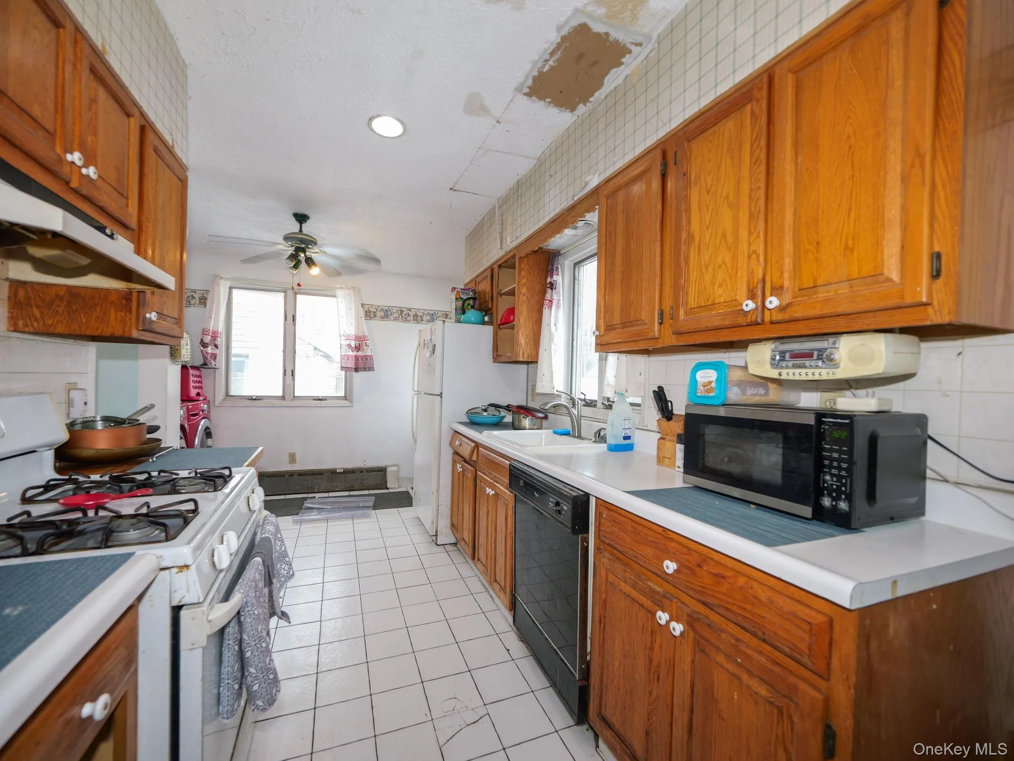 809 South Street, Newburgh (city), NY, 3 Bedrooms Bedrooms, 6 Rooms Rooms,1 BathroomBathrooms,Residential,For Rent,South,0,962226 809 South Street, Newburgh (city), NY, 3 Bedrooms Bedrooms, 6 Rooms Rooms,1 BathroomBathrooms,Residential,For Rent,South,0,962226