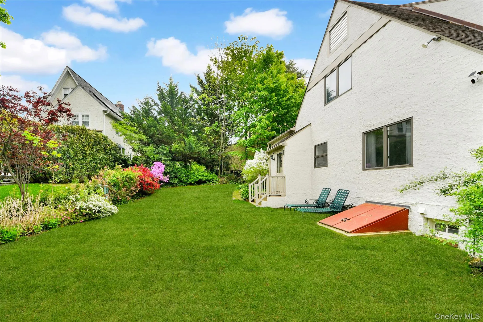 10 Cherry Avenue, New Rochelle, NY, 4 Bedrooms Bedrooms, 8 Rooms Rooms,2 BathroomsBathrooms,Residential,For Rent,Cherry,0,962238 10 Cherry Avenue, New Rochelle, NY, 4 Bedrooms Bedrooms, 8 Rooms Rooms,2 BathroomsBathrooms,Residential,For Rent,Cherry,0,962238