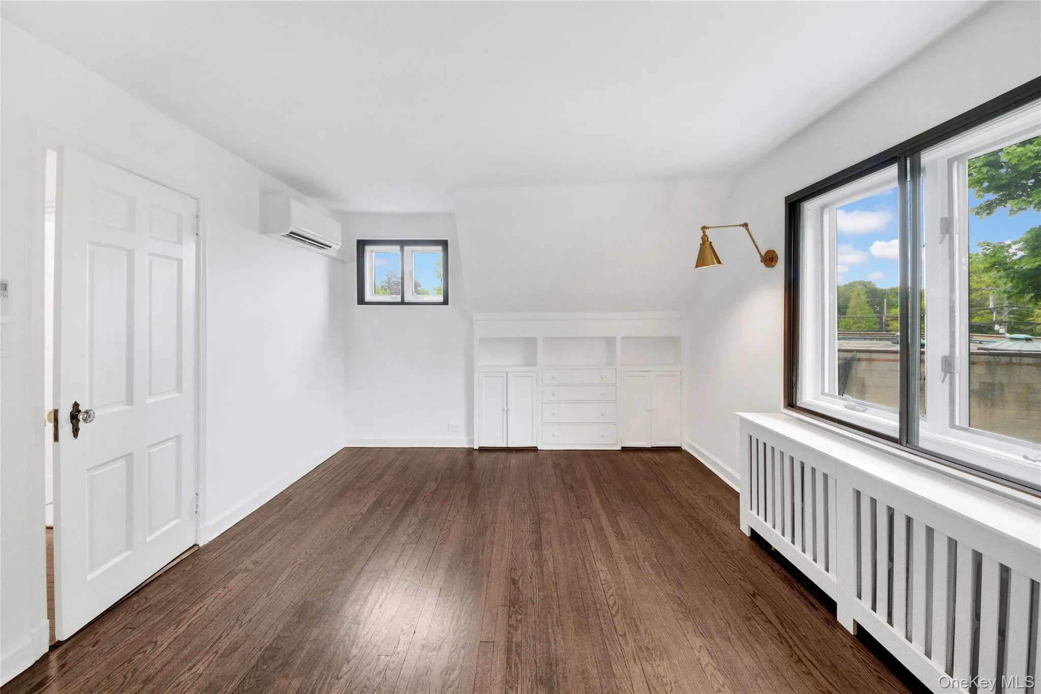 10 Cherry Avenue, New Rochelle, NY, 4 Bedrooms Bedrooms, 8 Rooms Rooms,2 BathroomsBathrooms,Residential,For Rent,Cherry,0,962238 10 Cherry Avenue, New Rochelle, NY, 4 Bedrooms Bedrooms, 8 Rooms Rooms,2 BathroomsBathrooms,Residential,For Rent,Cherry,0,962238