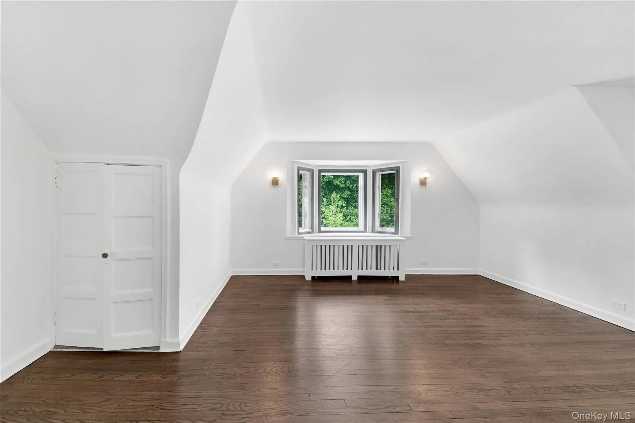 10 Cherry Avenue, New Rochelle, NY, 4 Bedrooms Bedrooms, 8 Rooms Rooms,2 BathroomsBathrooms,Residential,For Rent,Cherry,0,962238 10 Cherry Avenue, New Rochelle, NY, 4 Bedrooms Bedrooms, 8 Rooms Rooms,2 BathroomsBathrooms,Residential,For Rent,Cherry,0,962238